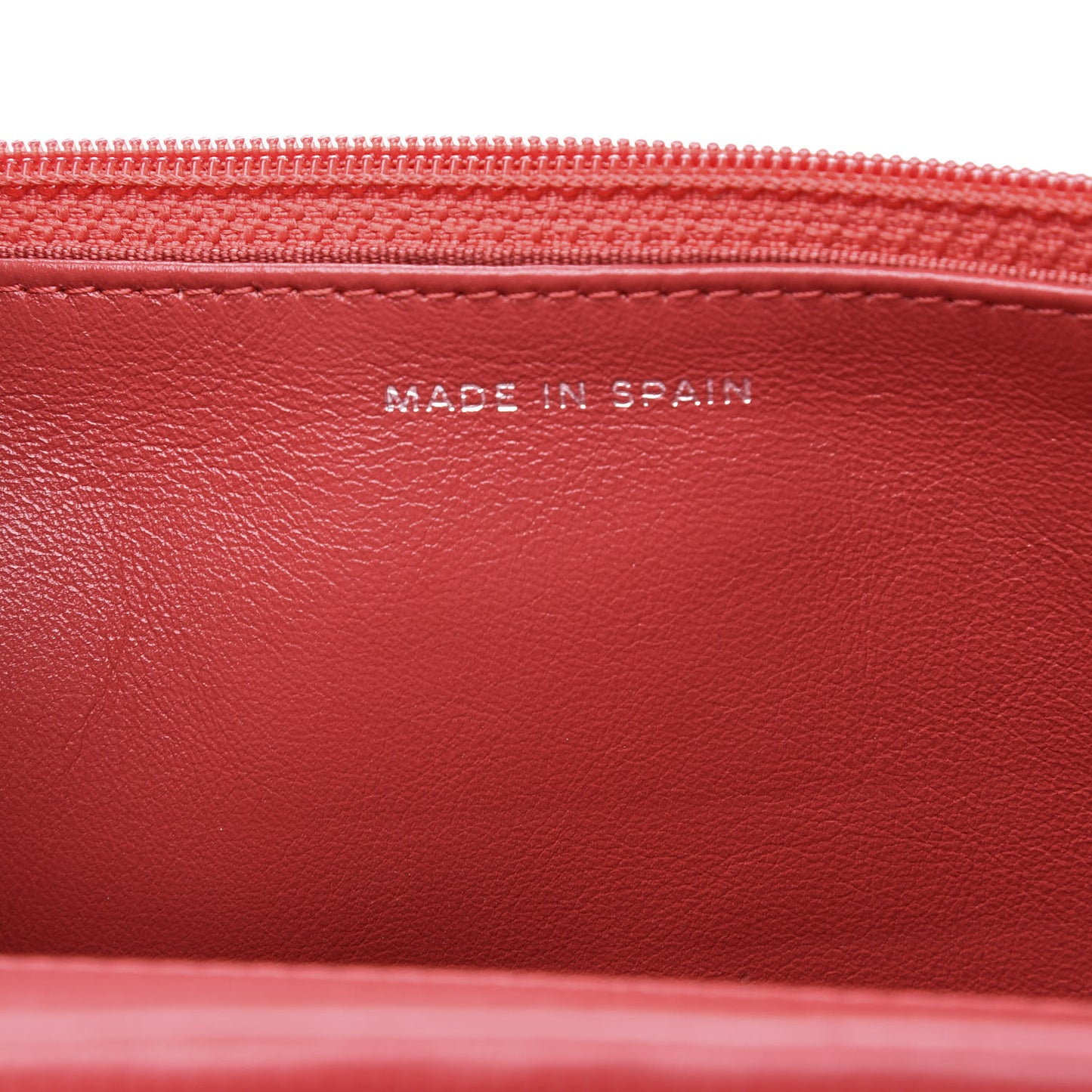 Patent Quilted Wallet On Chain WOC Dark Pink