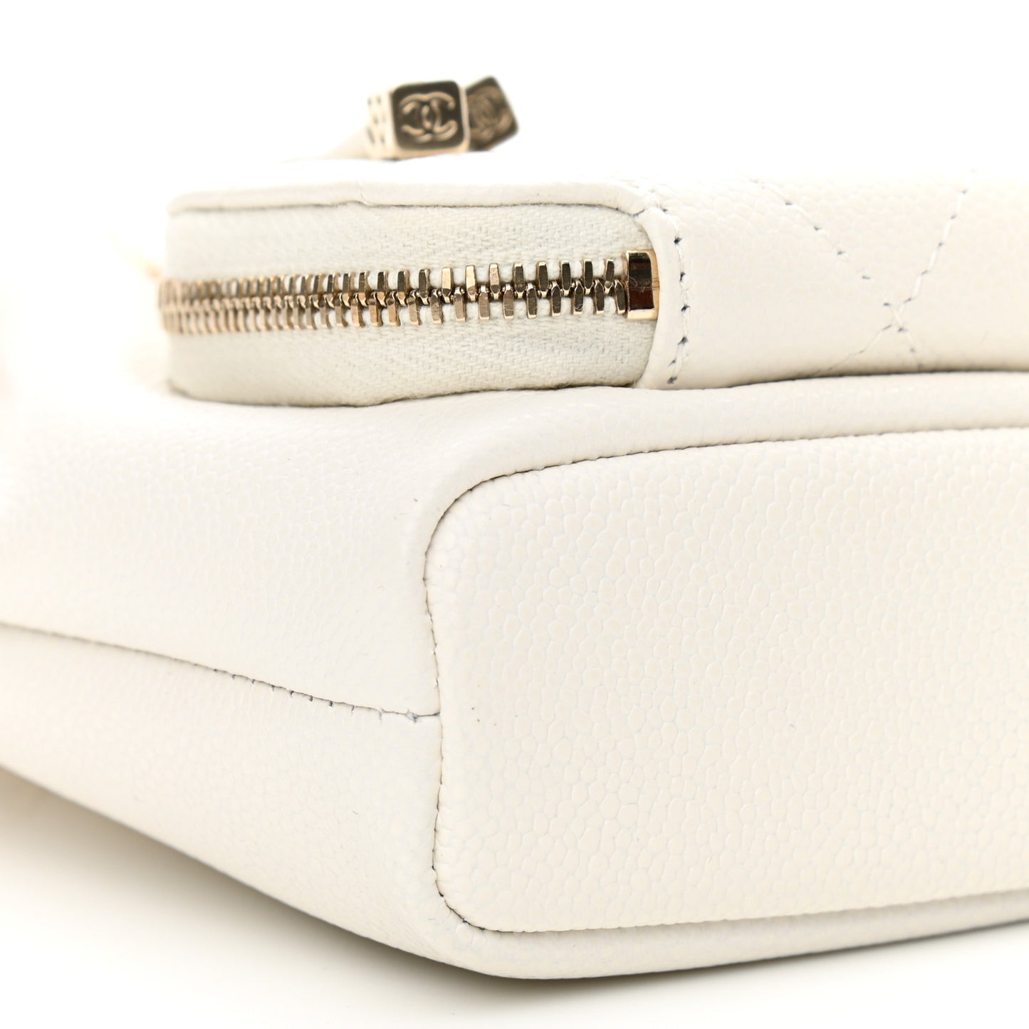 Caviar Quilted Mini CC Pocket Bucket Bag White