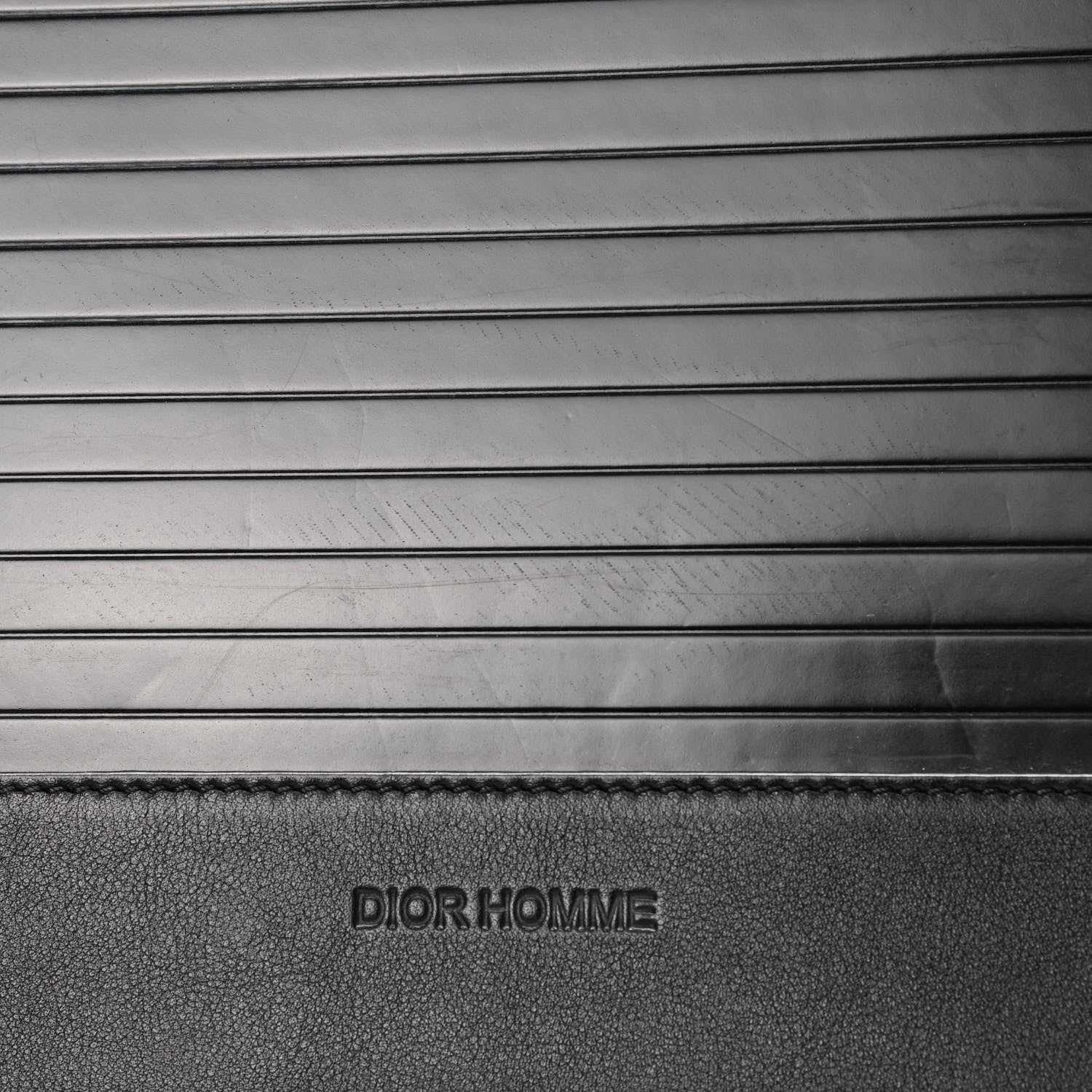 Christian Dior HOMME Calfskin Ribbed Document Holder Black 11 of 11