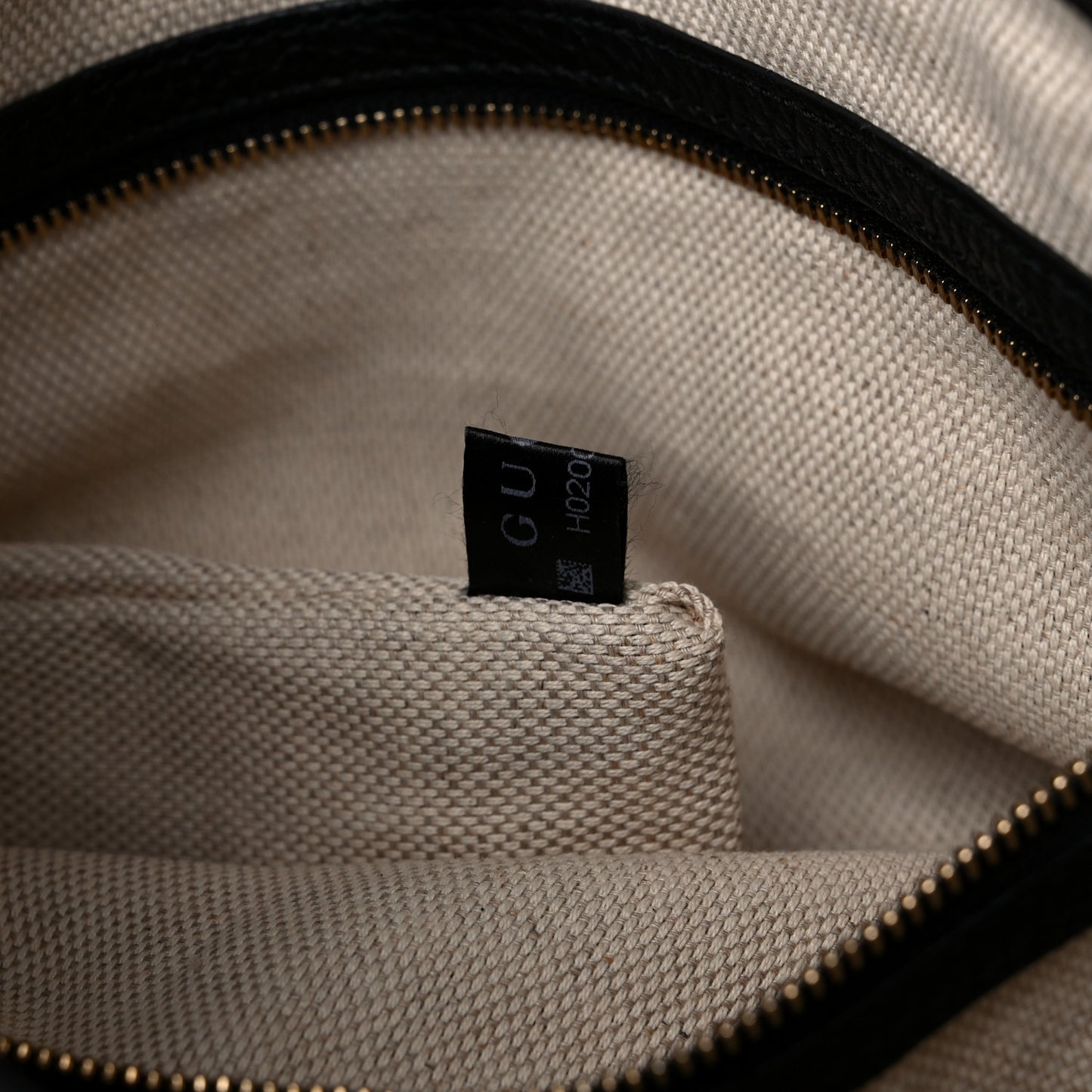 Pebbled Calfskin Medium Soho Chain Shoulder Bag Black