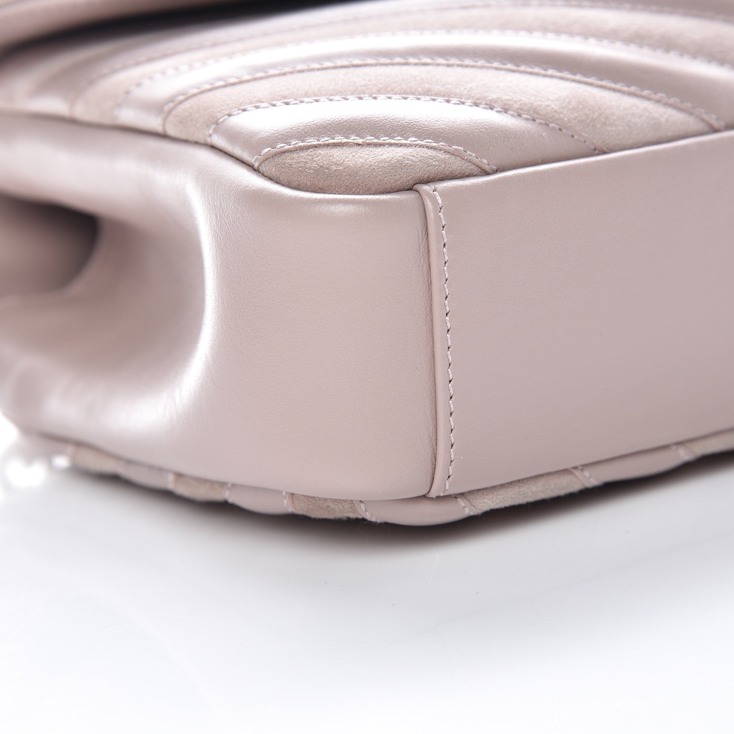 Saint Laurent Calfskin Suede Matelasse Chevron Medium Monogram College Bag Rose Poudre 10 of 13