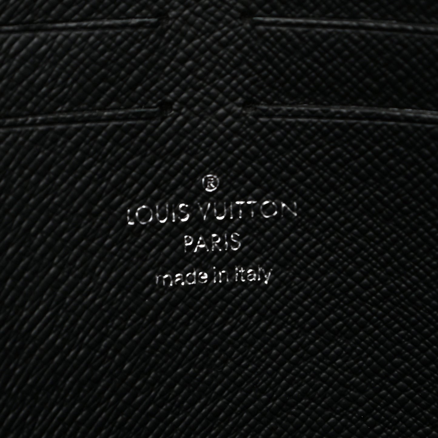 Monogram Eclipse Reverse Pochette Voyage MM
