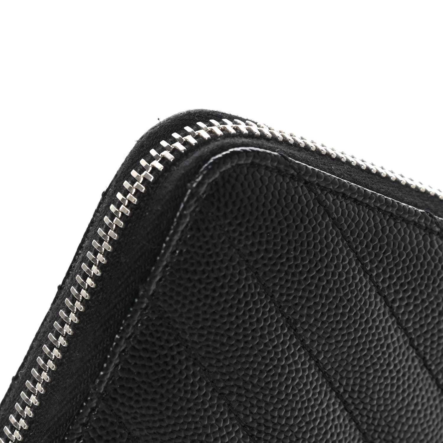 Saint Laurent Grain De Poudre Matelasse Chevron Monogram Zip Around Wallet Black 10 of 10
