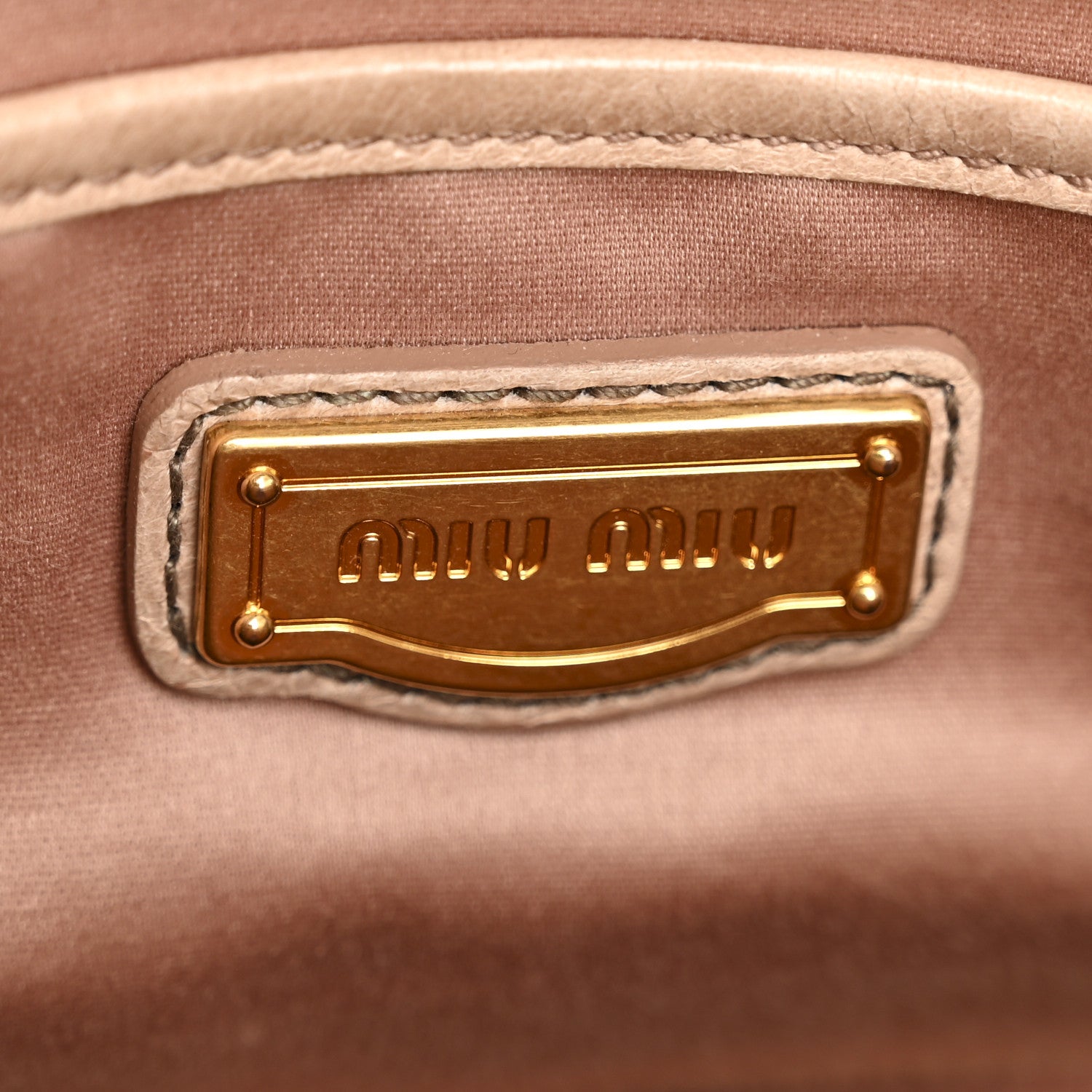 Miu Miu Vitello Shine Double Zip Tote Cammeo 6 of 15