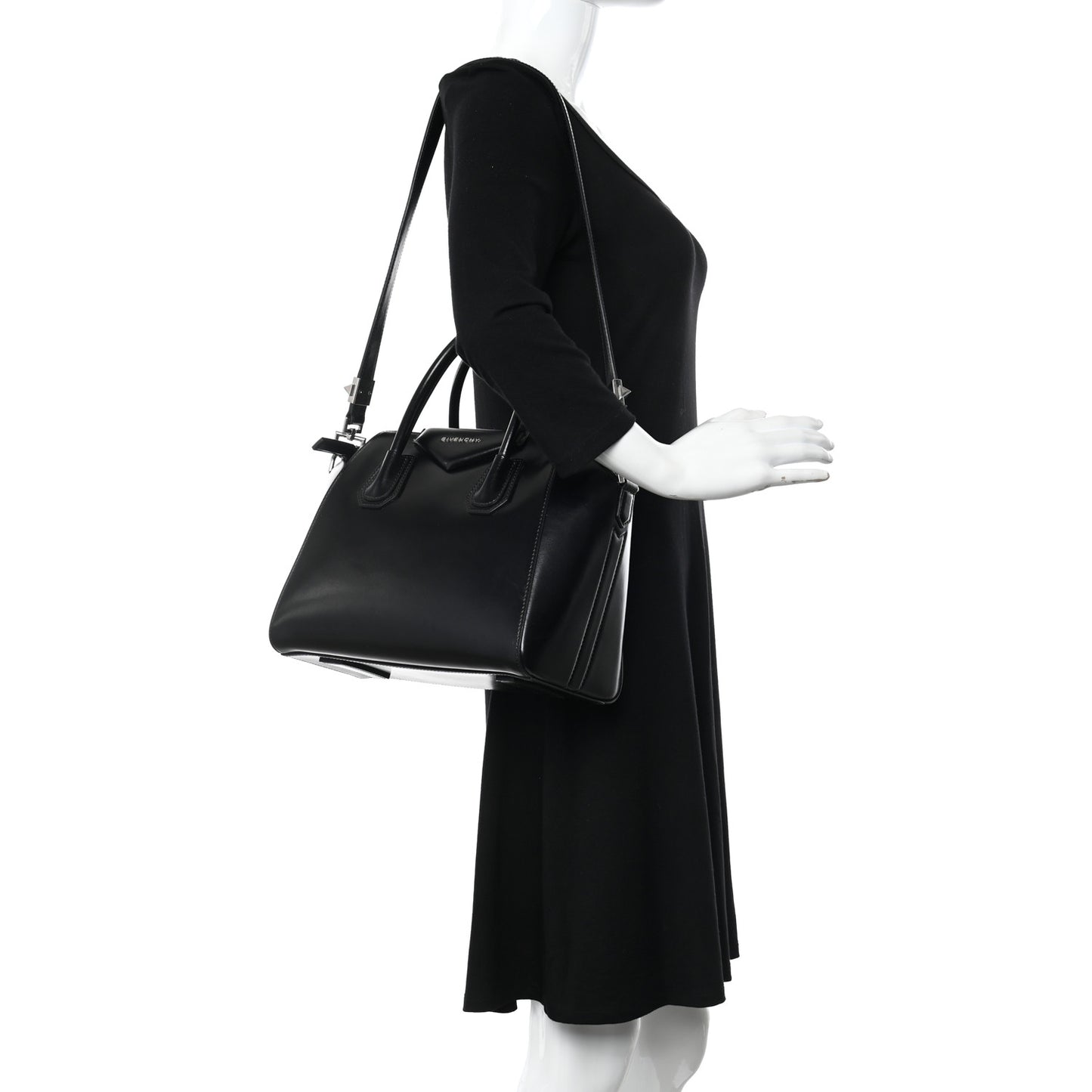 Shiny Lord Calfskin Small Antigona Black