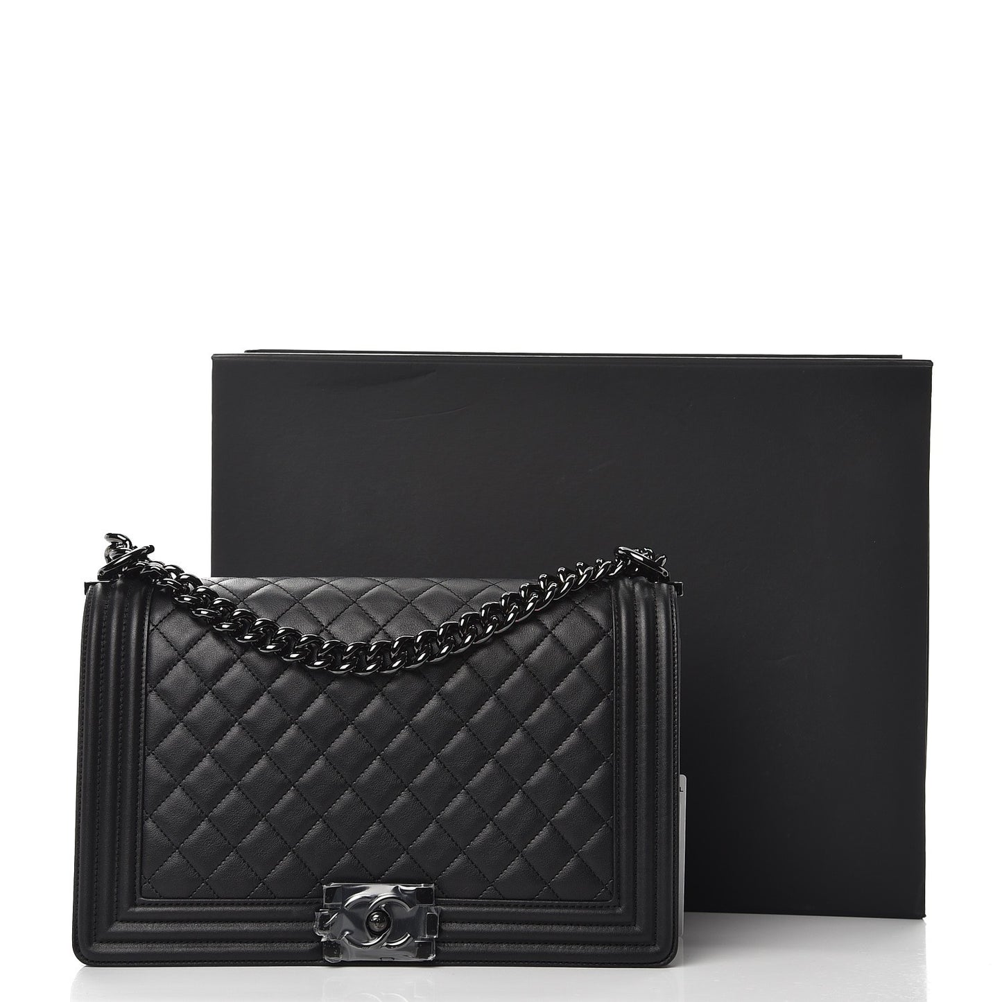 Calfskin Quilted New Medium Boy Flap So Black