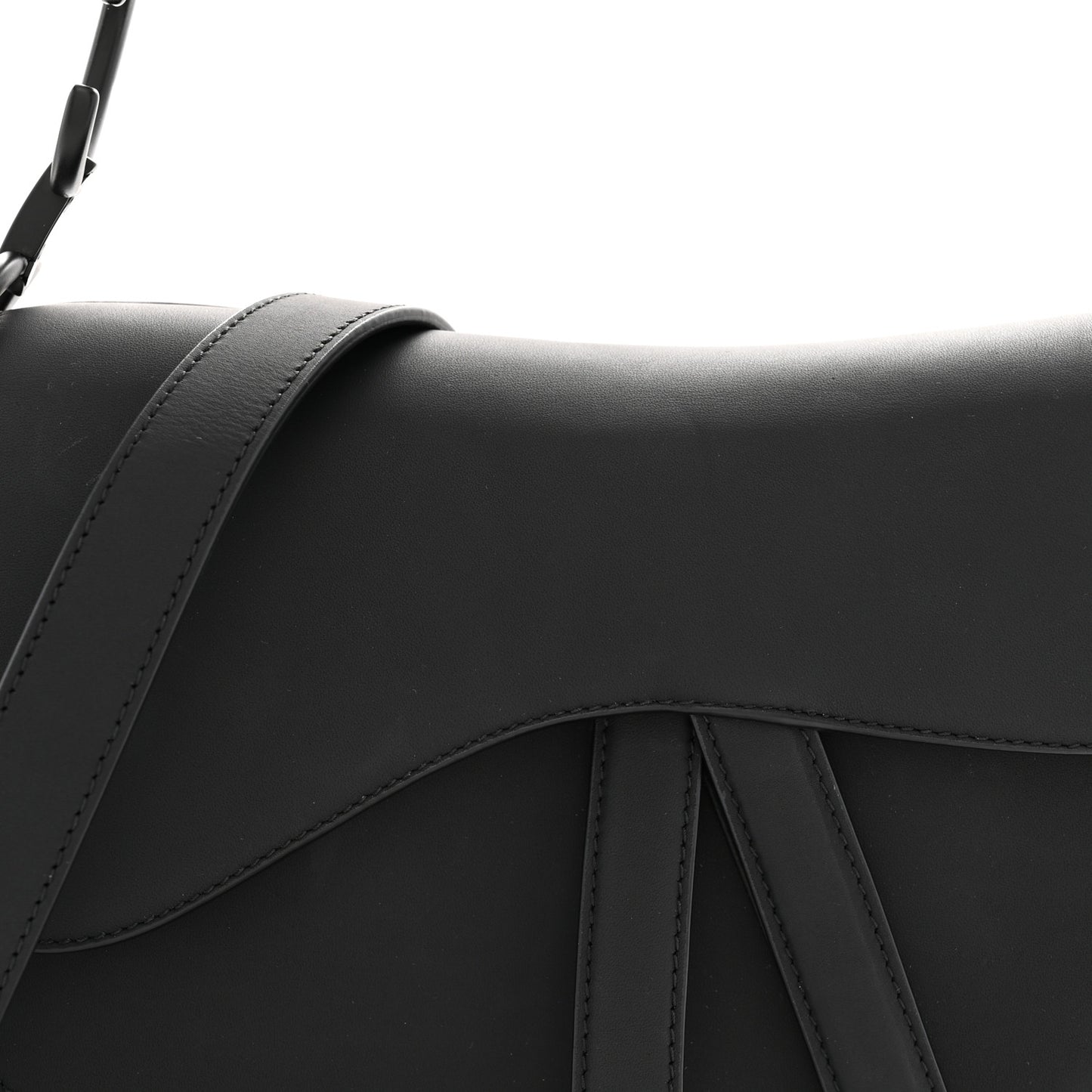 Ultra Matte Saddle Bag With Strap Black
