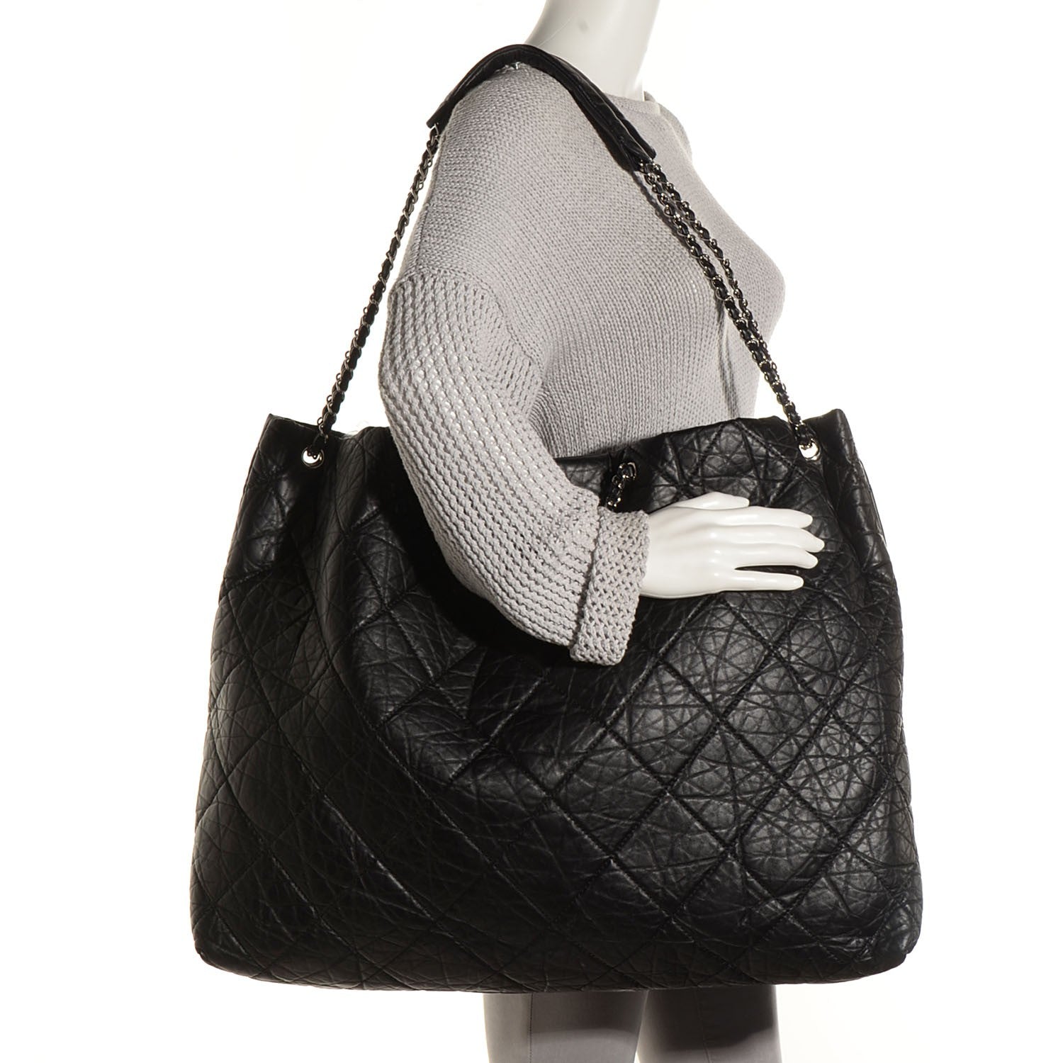 Chanel Aged Calfskin Oversized Reissue Drawstring Tote Black 2 of 7