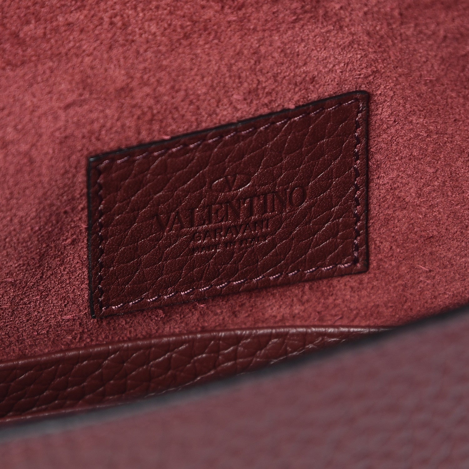 Valentino Garavani Pebbled Calfskin Medium Rockstud Envelope Flat Wristlet Pouch Rubin 6 of 9