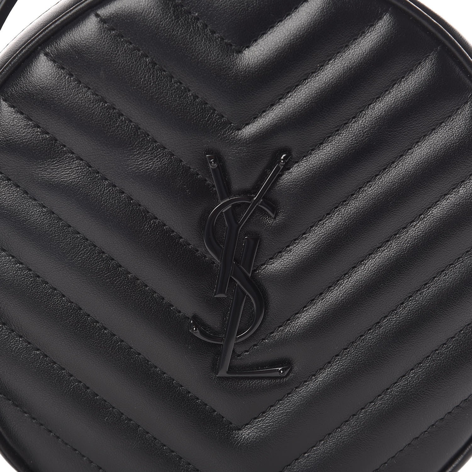 Saint Laurent Calfskin Matelasse Chevron Round Vinyle Camera Bag Black 7 of 9