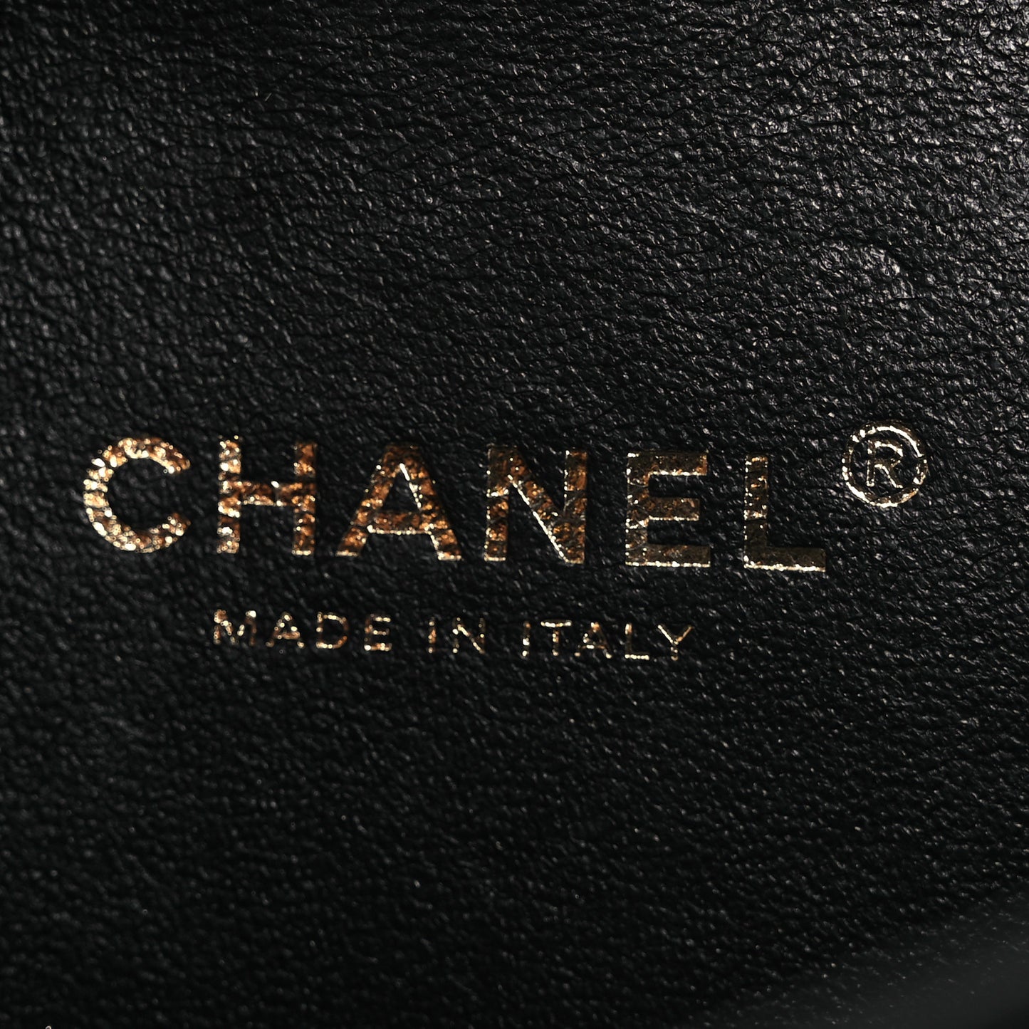 Caviar Quilted Small CC Filigree Vanity Case Black