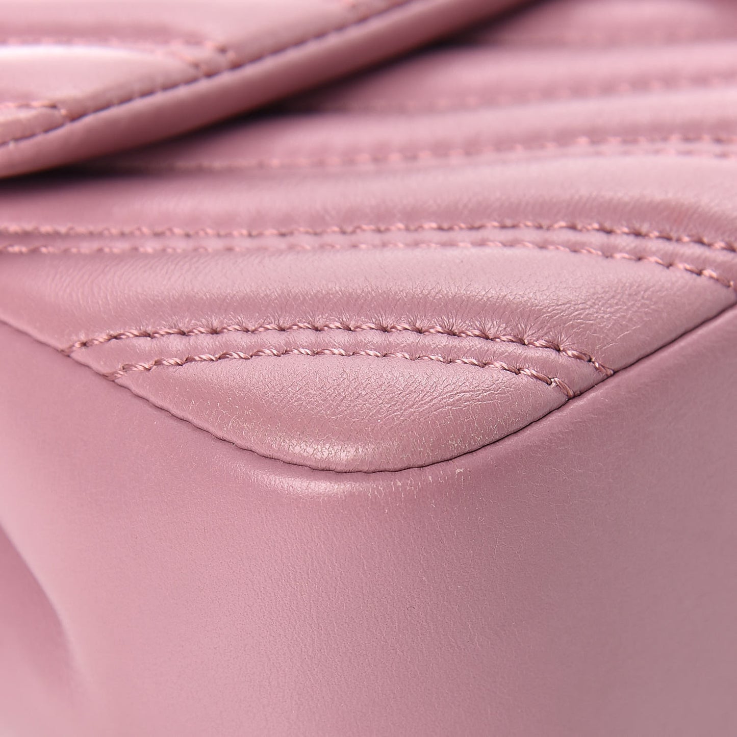 Lambskin Chevron Double Stitch Medium Single Flap Pink