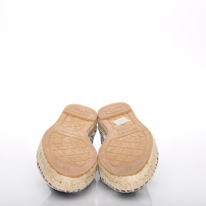 Chanel Printed Tweed Patent Calfskin CC Espadrilles 36 Black White 5 of 10
