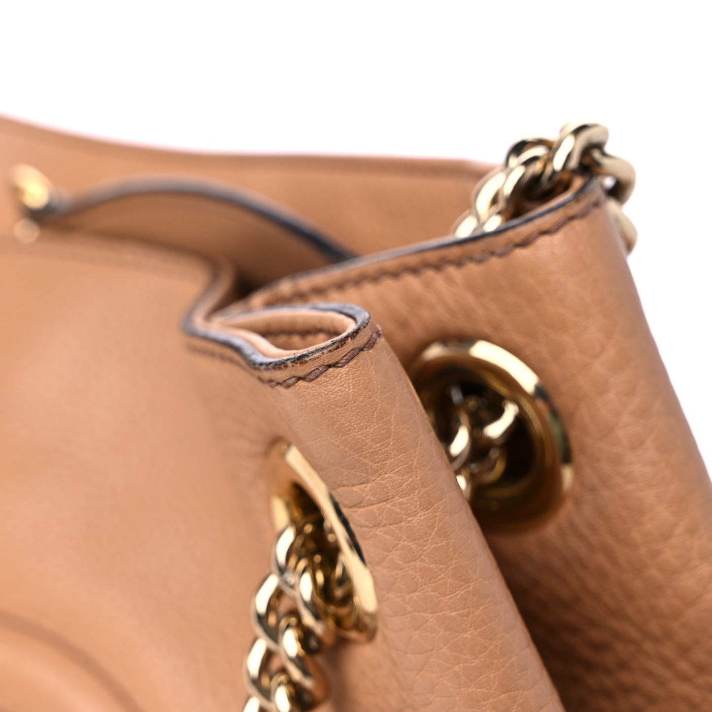 Pebbled Calfskin Medium Soho Chain Shoulder Bag Camelia