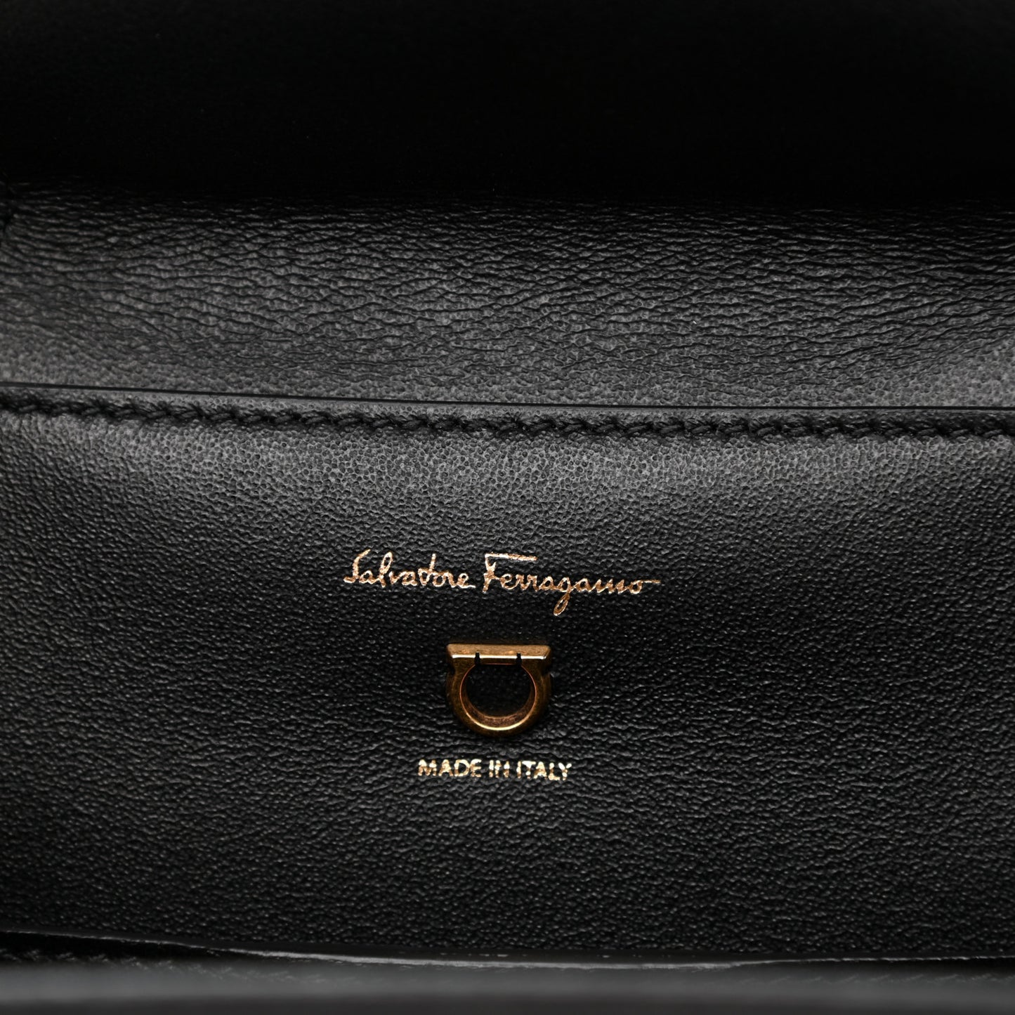 Calfskin Trifolio Kuban Beige Black