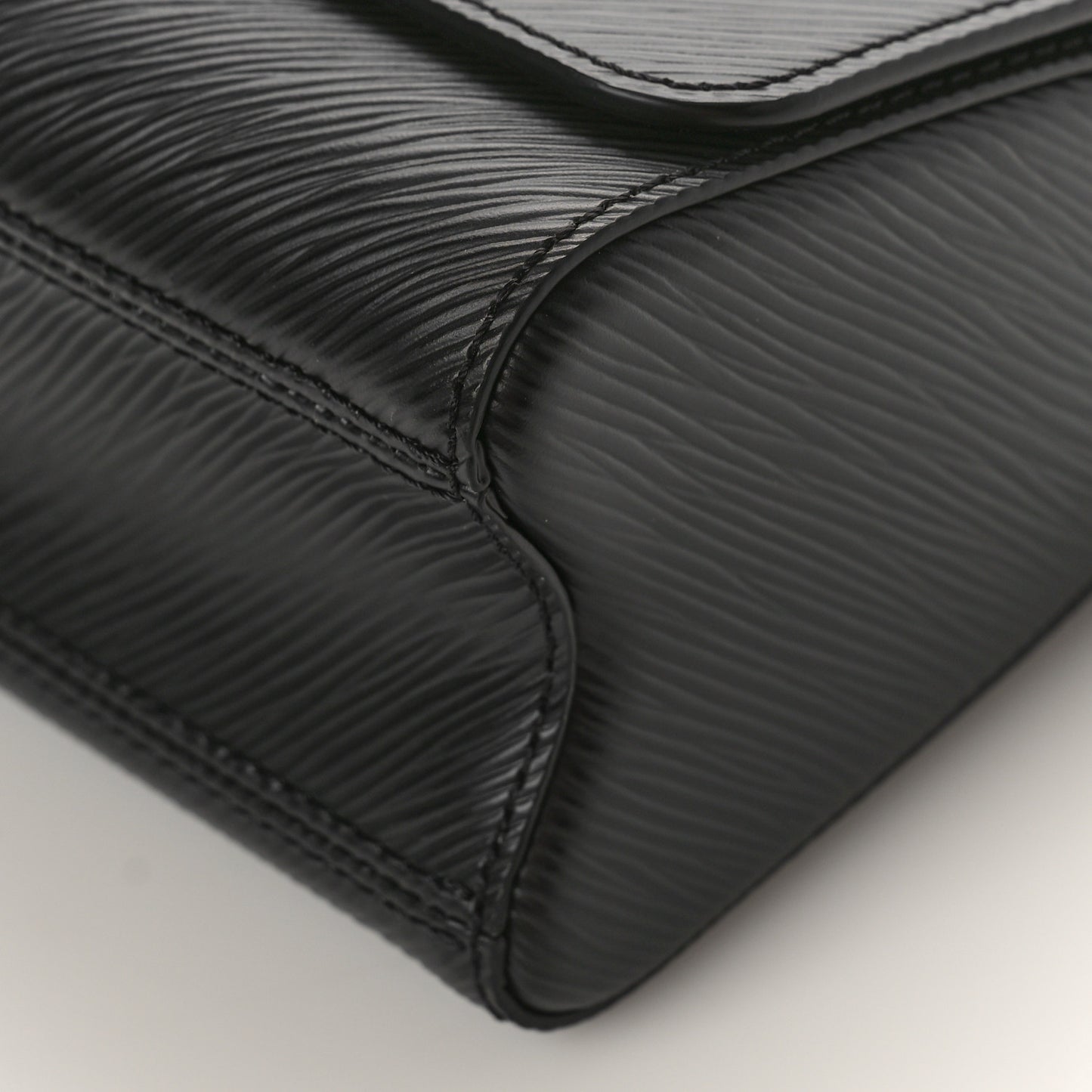 Epi Twist Shoulder Bag PM Black