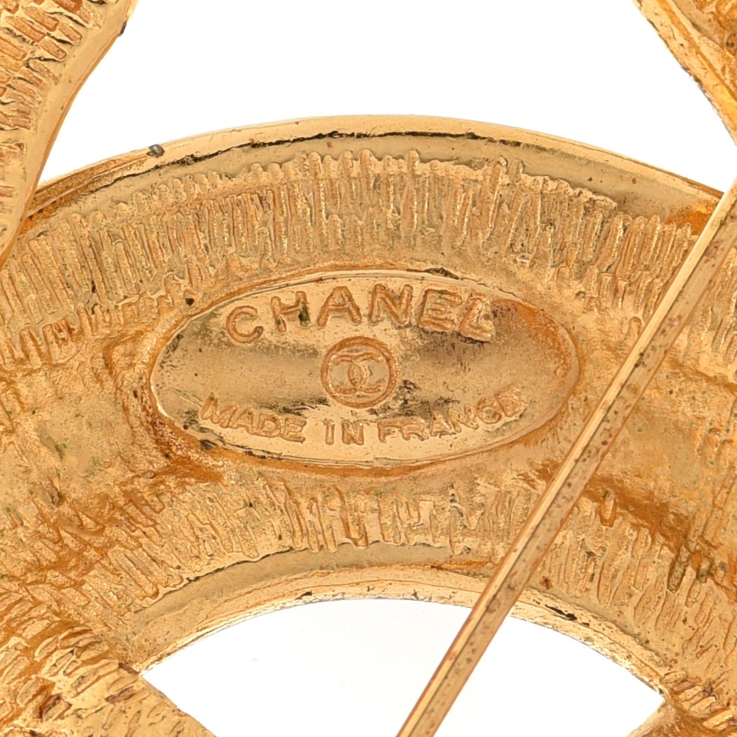 Chanel Metal Quilted Large CC Brooch Gold 4 of 4