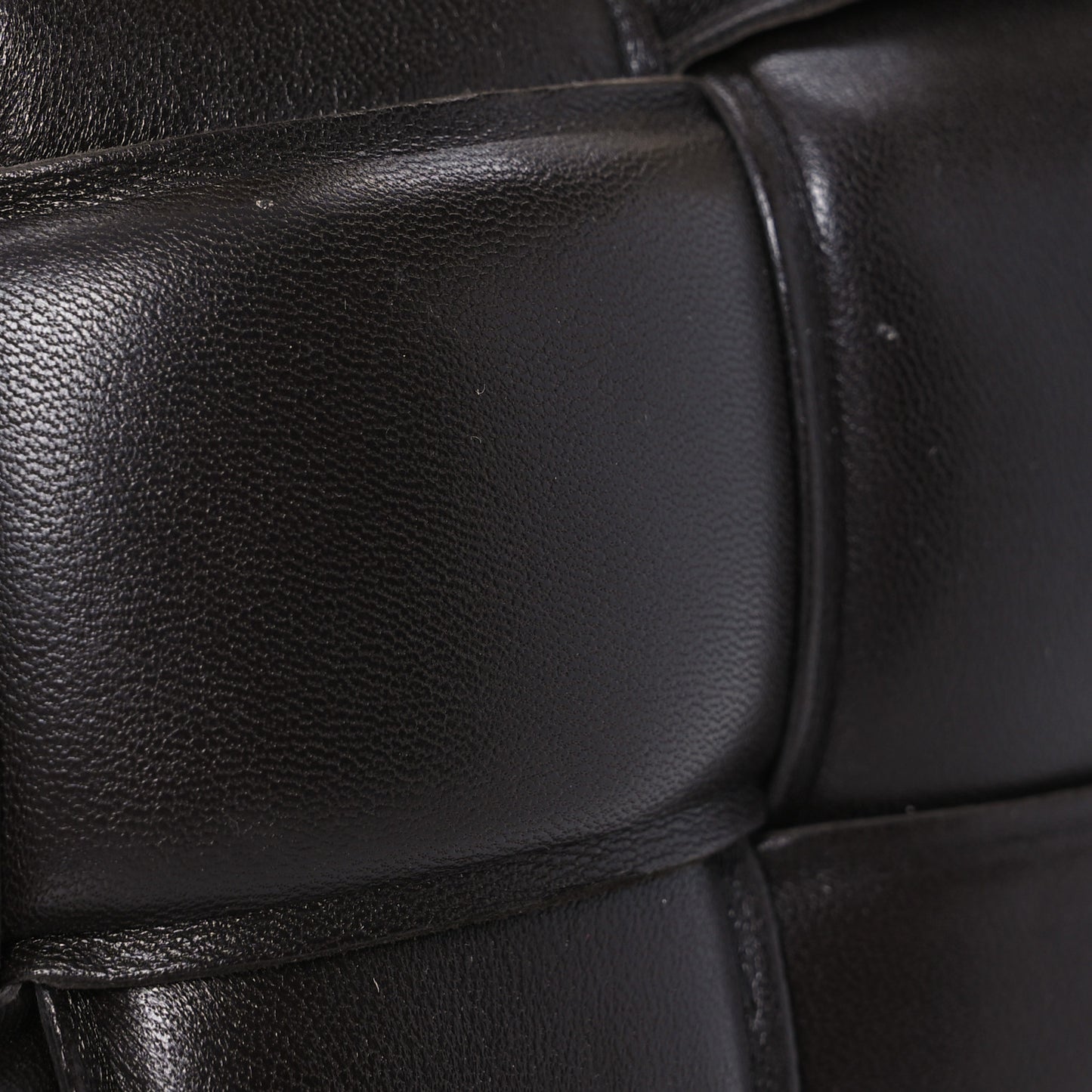Lambskin Maxi Intreccio Padded Chain Cassette Crossbody Bag Fondant