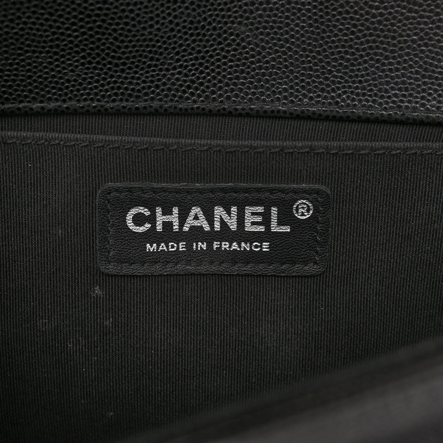 Caviar Quilted Medium Boy Flap Black