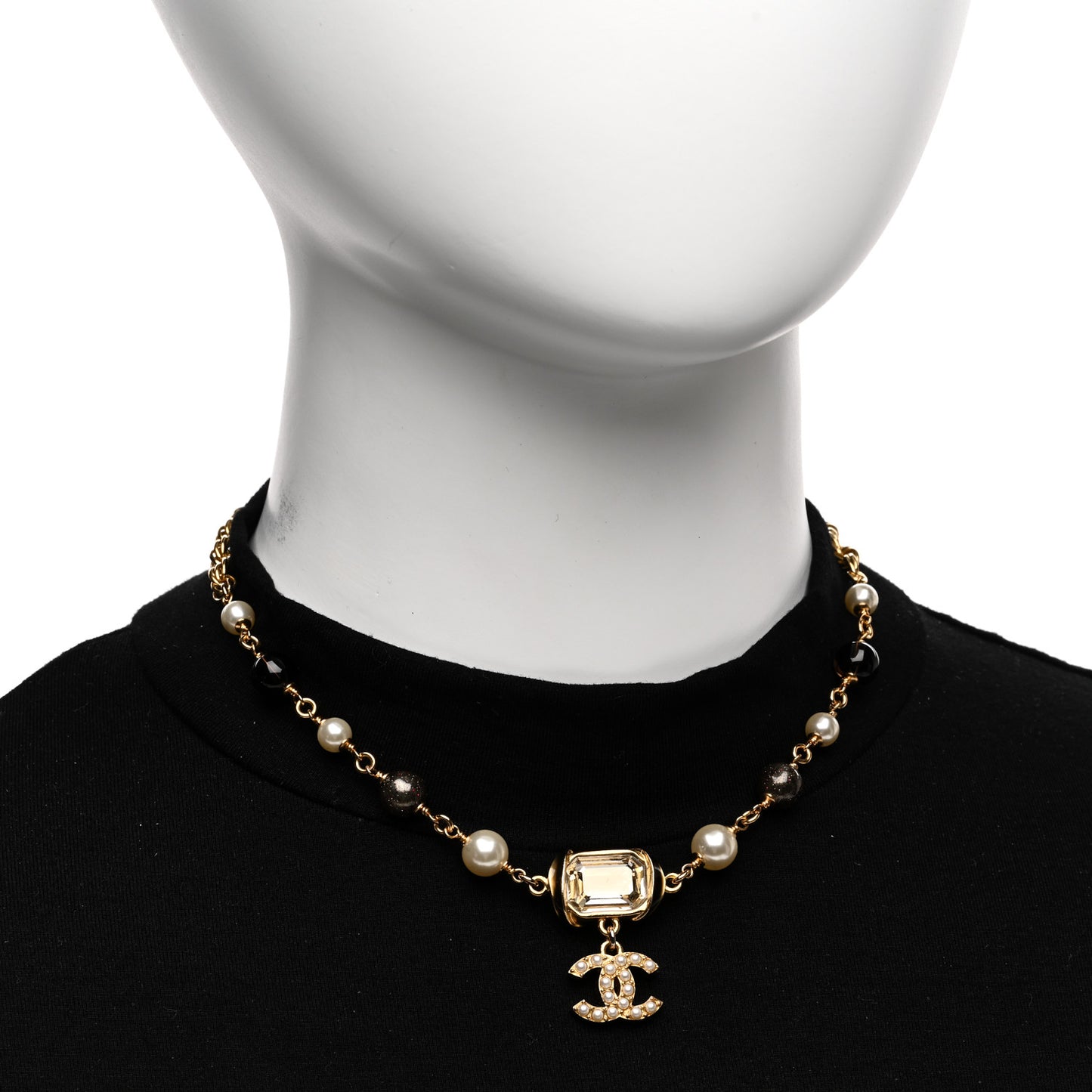 Graduated Pearl Crystal CC Short Necklace Gold Black Grey
