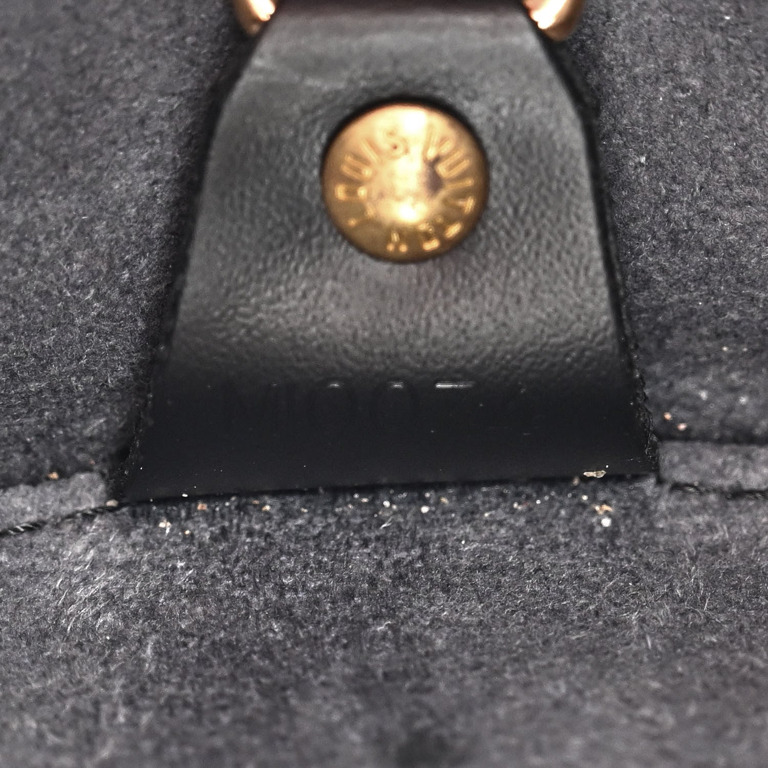 Louis Vuitton Epi Soufflot Black 10 of 12