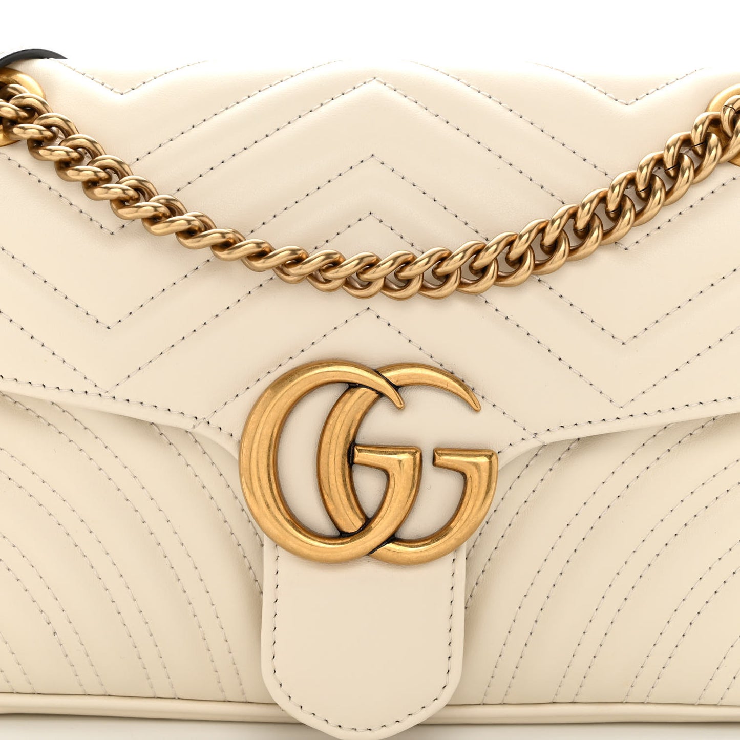 Calfskin Matelasse Small GG Marmont Shoulder Bag White