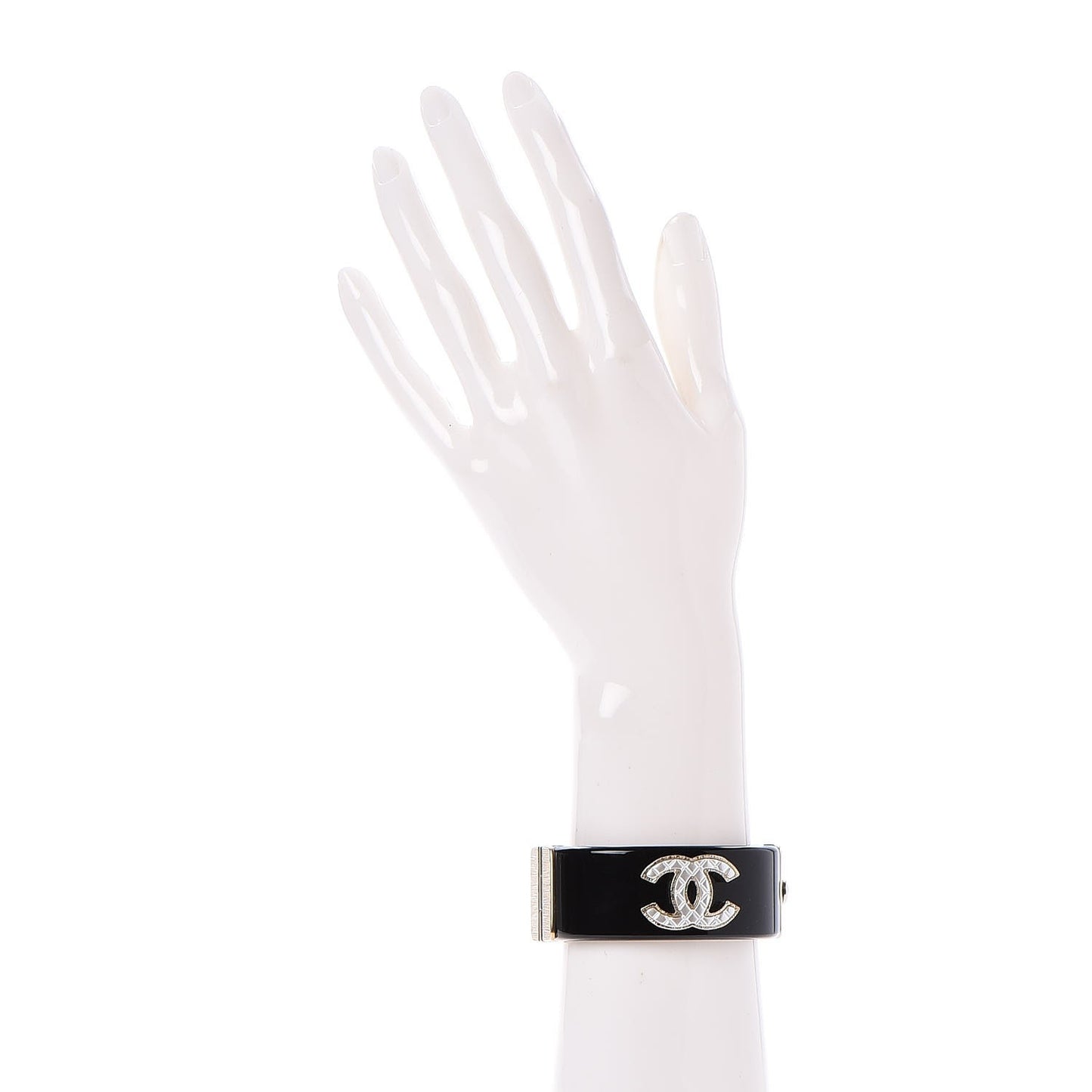 Resin Quilted CC Cuff Black