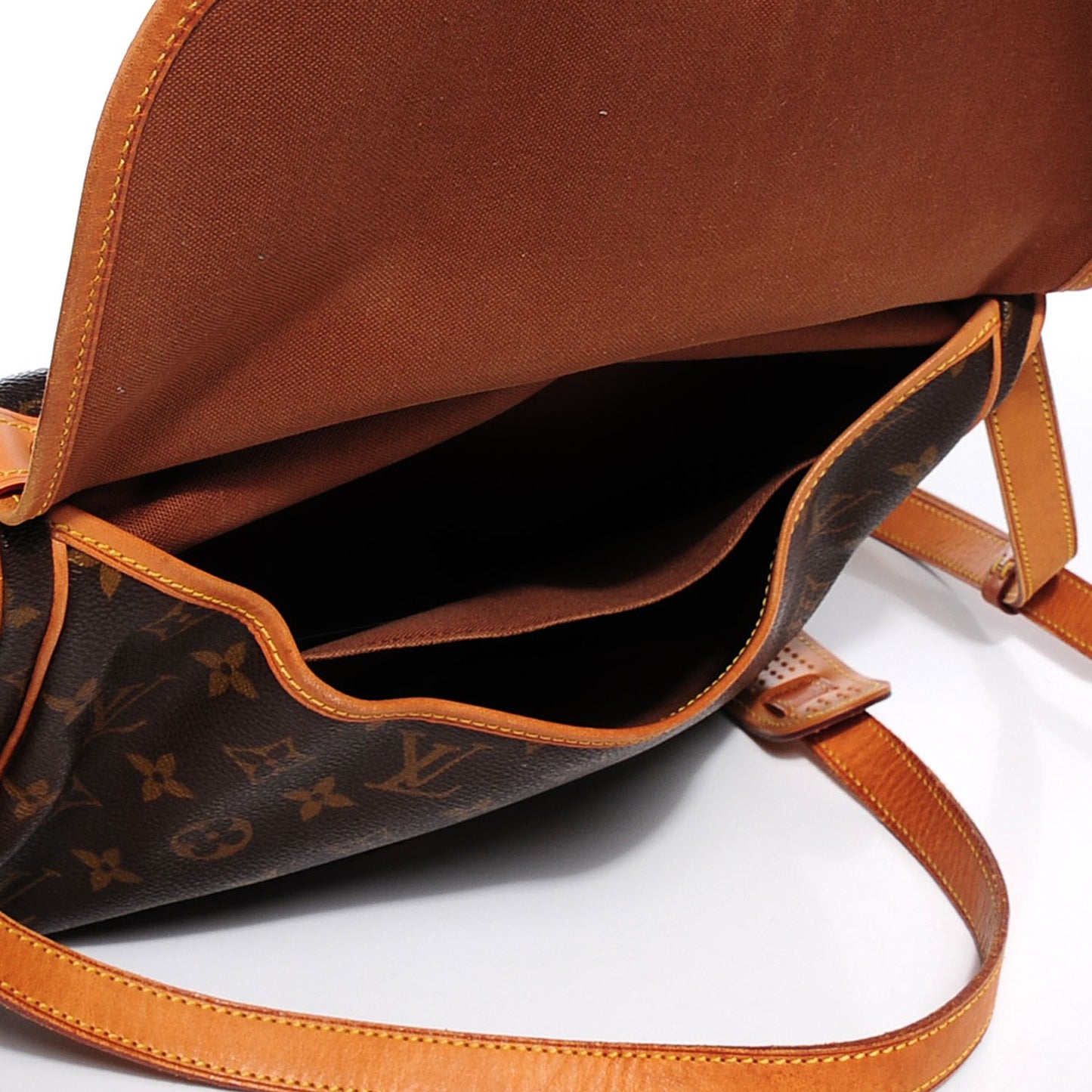 Monogram Saumur 30