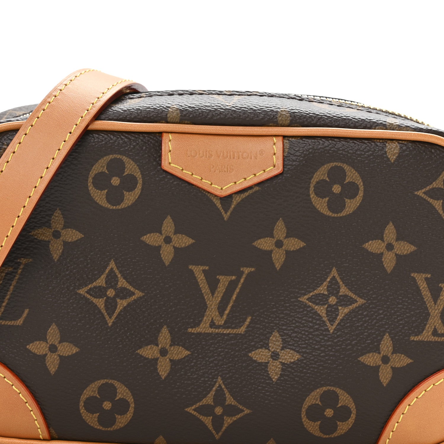 ショルダーバッグ VUITTON LOU44311_1_enlarged.jpg?auto=