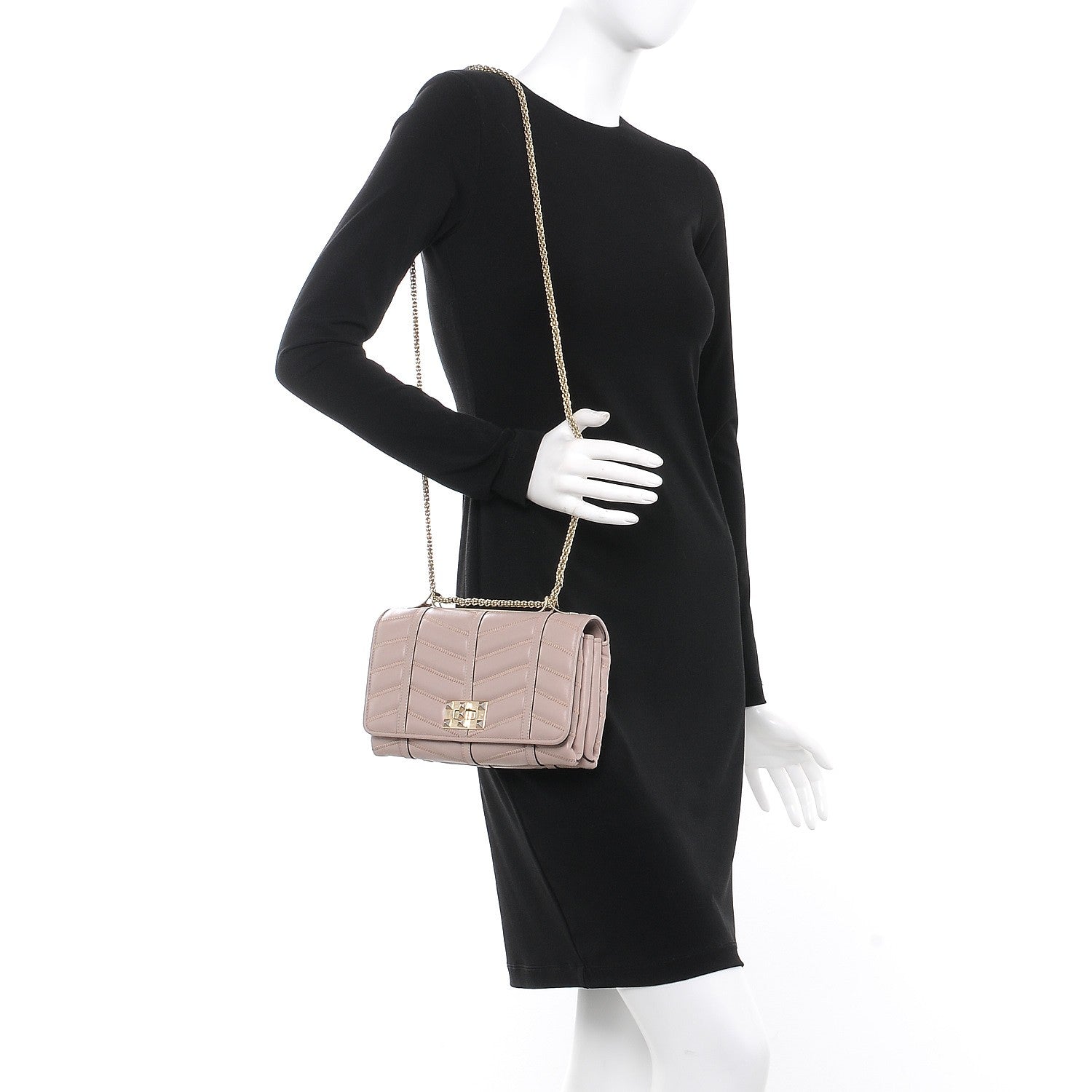 Valentino Garavani Lambskin Chevron Quilted Rockstud Shoulder Bag Poudre 3 of 9