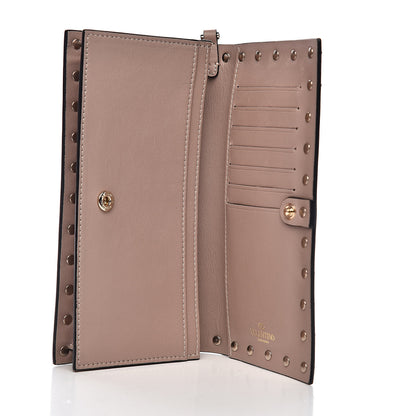 Valentino Garavani Calfskin Rockstud Wristlet Wallet Poudre 5 of 9