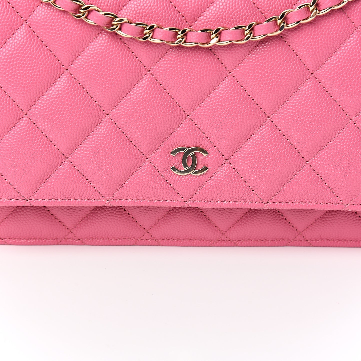 Caviar Quilted Wallet on Chain WOC Pink