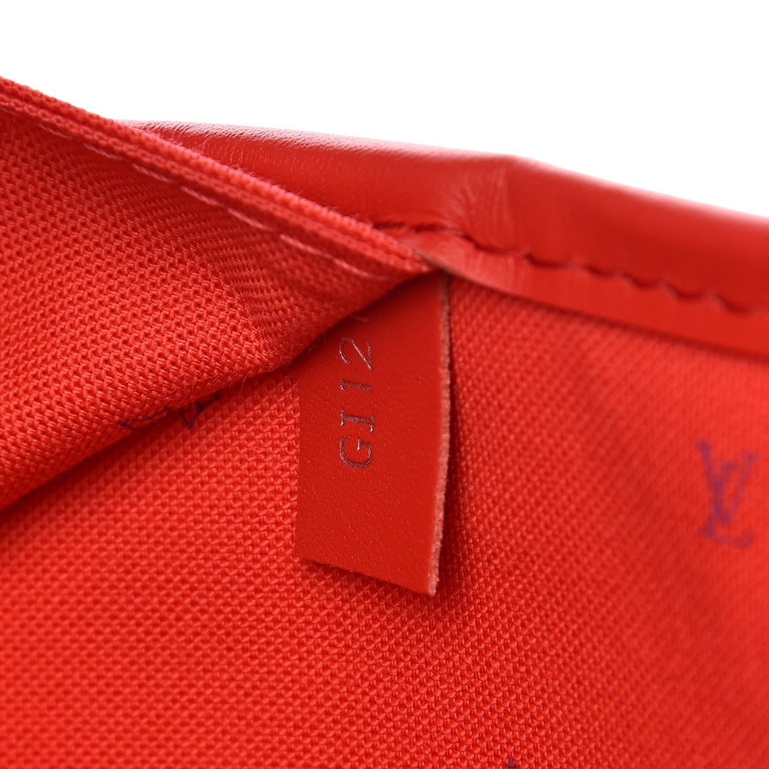 Louis Vuitton Monogram Escale Neverfull MM Rouge 7 of 10