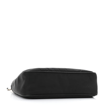 Prada Nylon Re-Edition 2005 Shoulder Bag Black 3 of 8