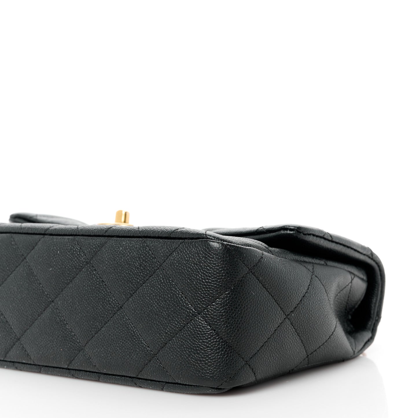 Caviar Quilted Sweetheart Flap Black