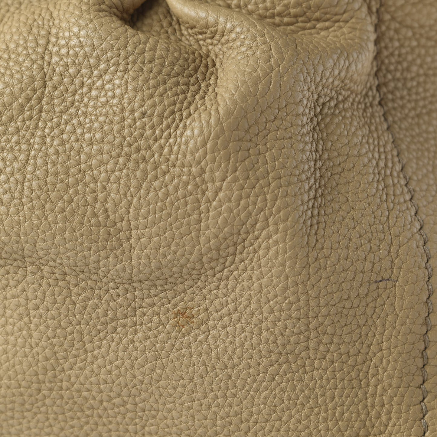 Vitello Large Bow Tote Beige