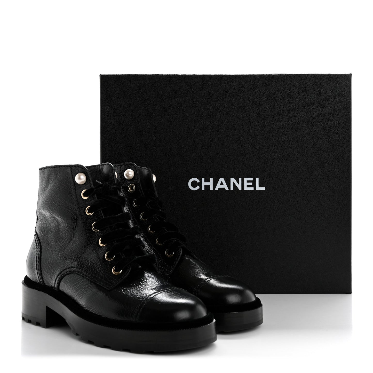 Shiny Calfskin Velvet Pearl Combat Short Boots 36 Black