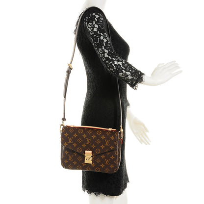 Louis Vuitton Monogram Pochette Metis 2 of 7