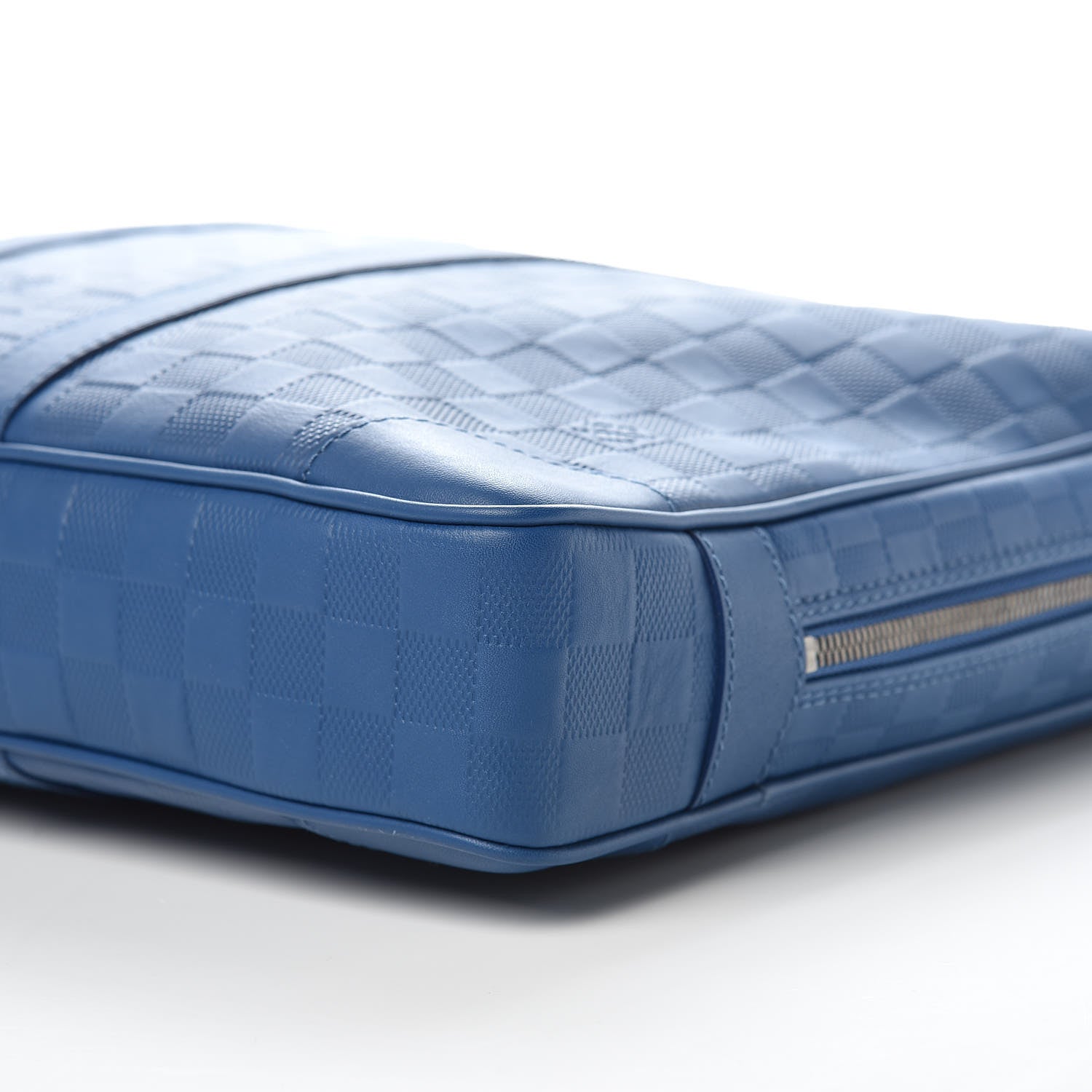 Louis Vuitton Damier Infini Porte-Documents Voyage Neptune 9 of 9