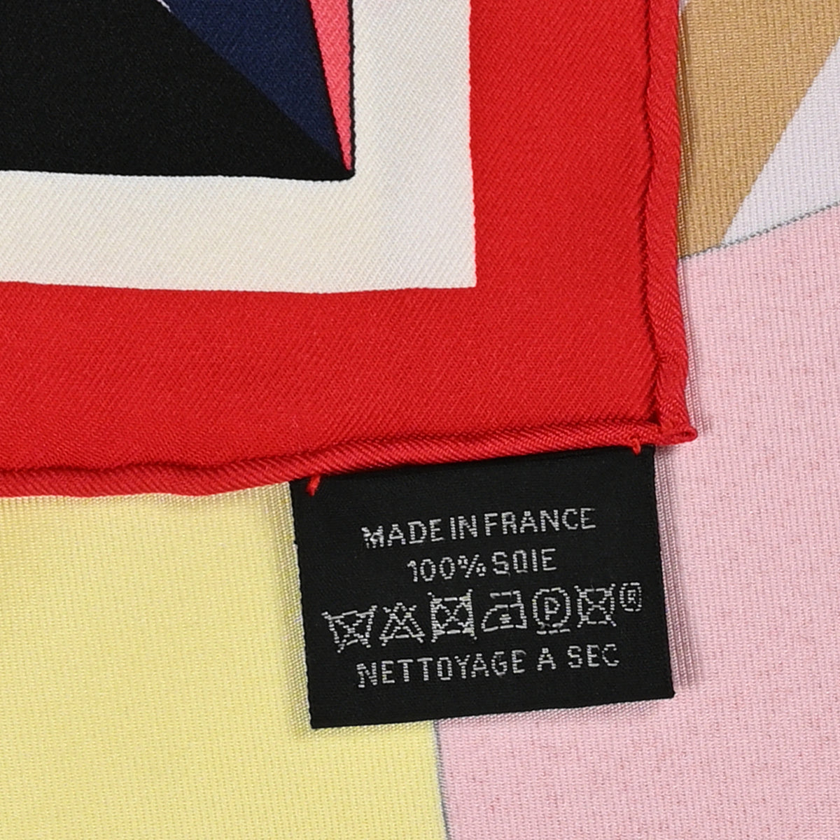 Silk La Selle Imaginaire Scarf 90 Black Jaune Soufre