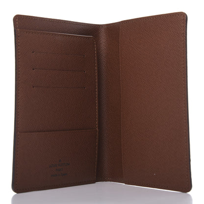 Louis Vuitton Monogram Passport Cover 6 of 8