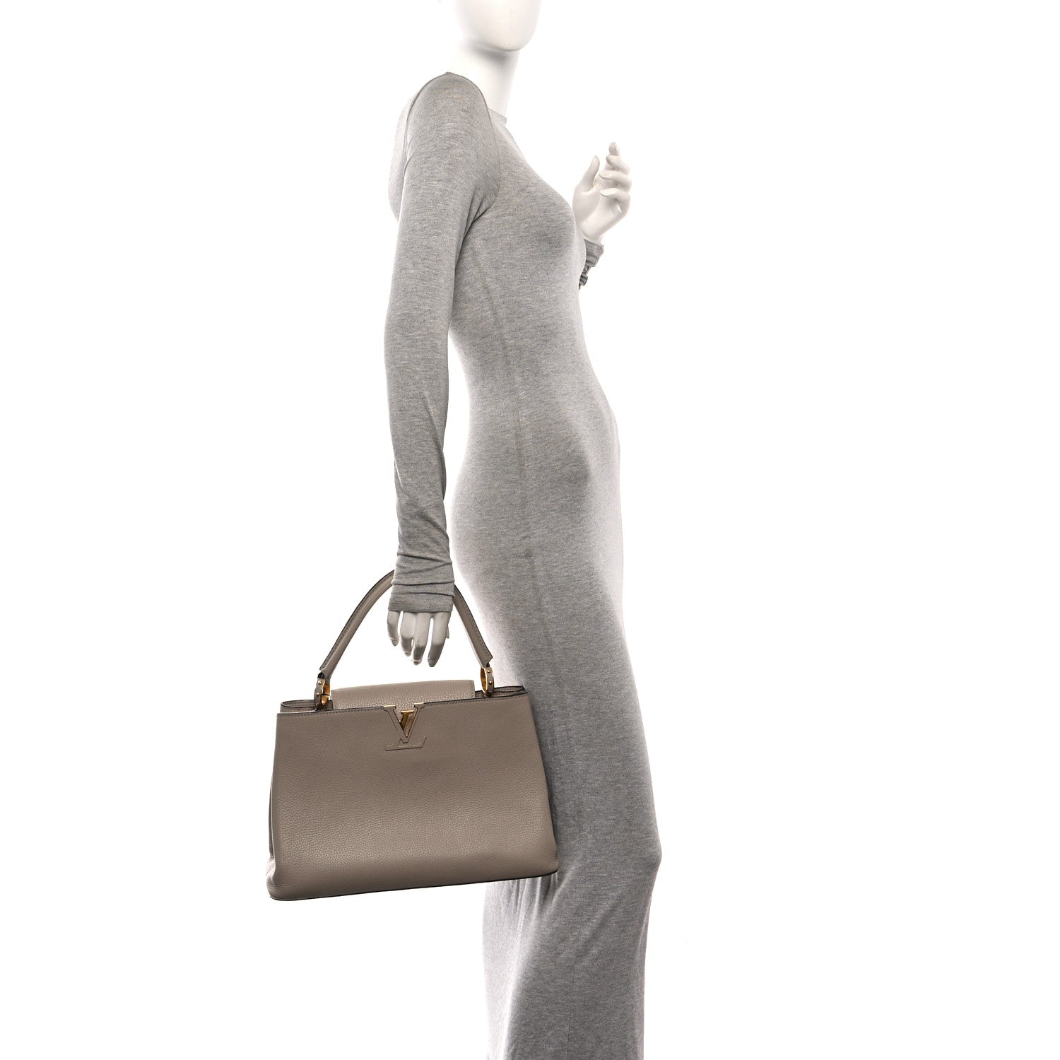 Louis Vuitton Taurillon Capucines MM Galet 2 of 9