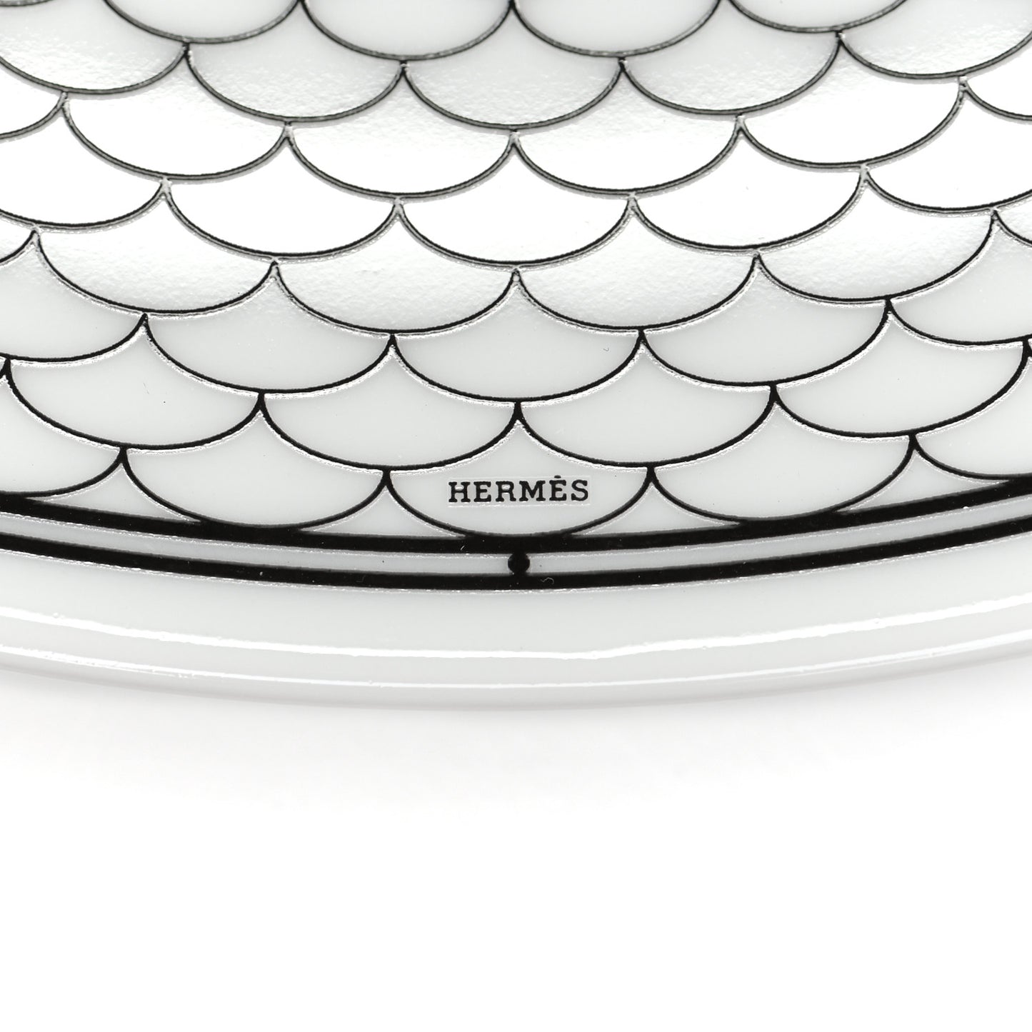 Porcelain H Deco Dinner Plate Set of 2 Black White