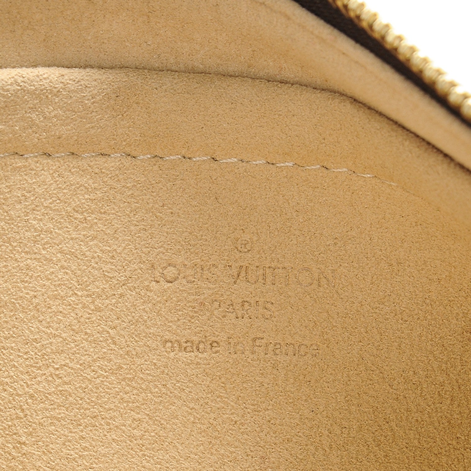 Louis Vuitton Monogram Pochette Milla MM 6 of 6