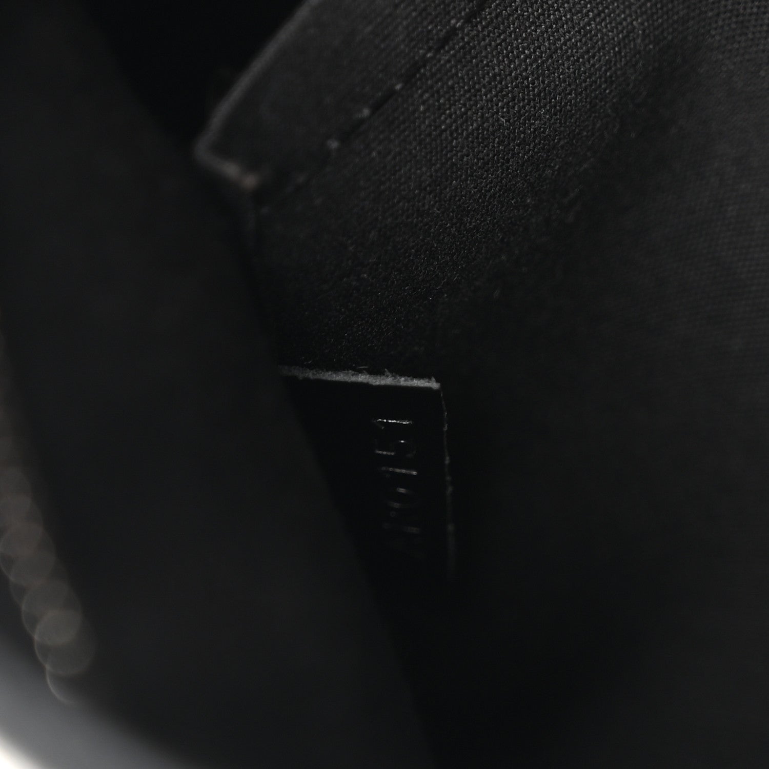Louis Vuitton Epi Madeleine PM Black 6 of 9