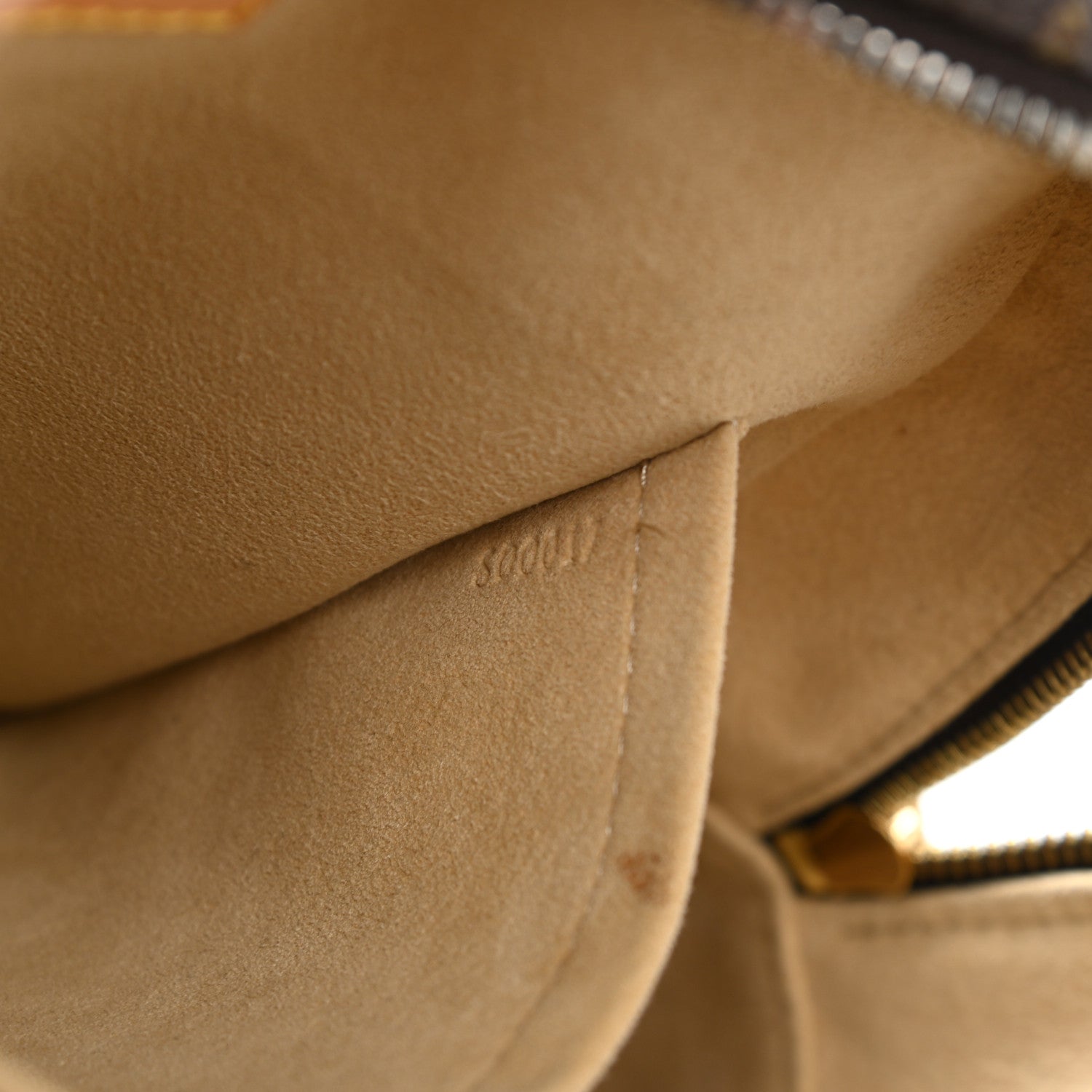 Louis Vuitton Monogram Manhattan PM 7 of 17