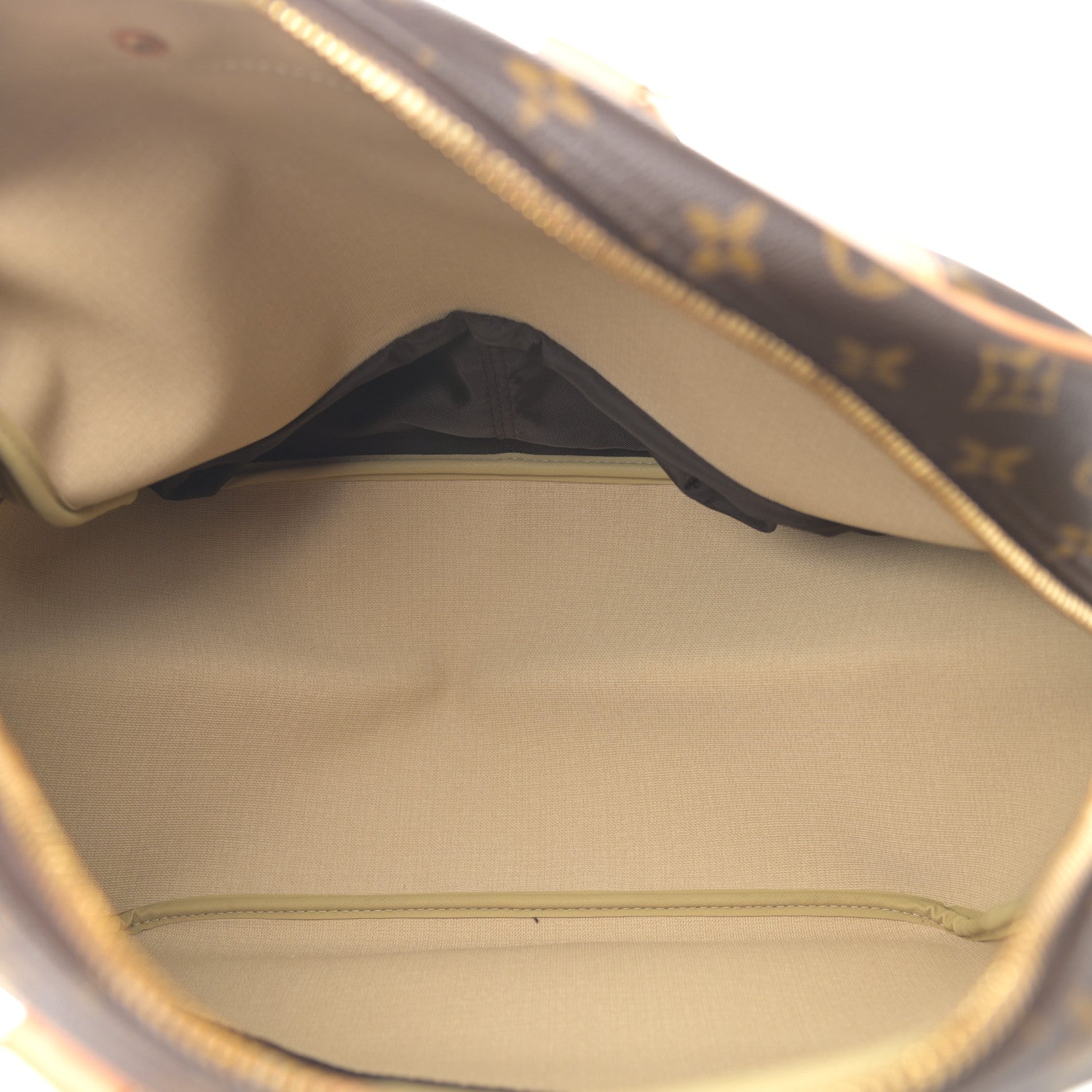 Louis Vuitton Monogram Evasion Sports Bag 5 of 13