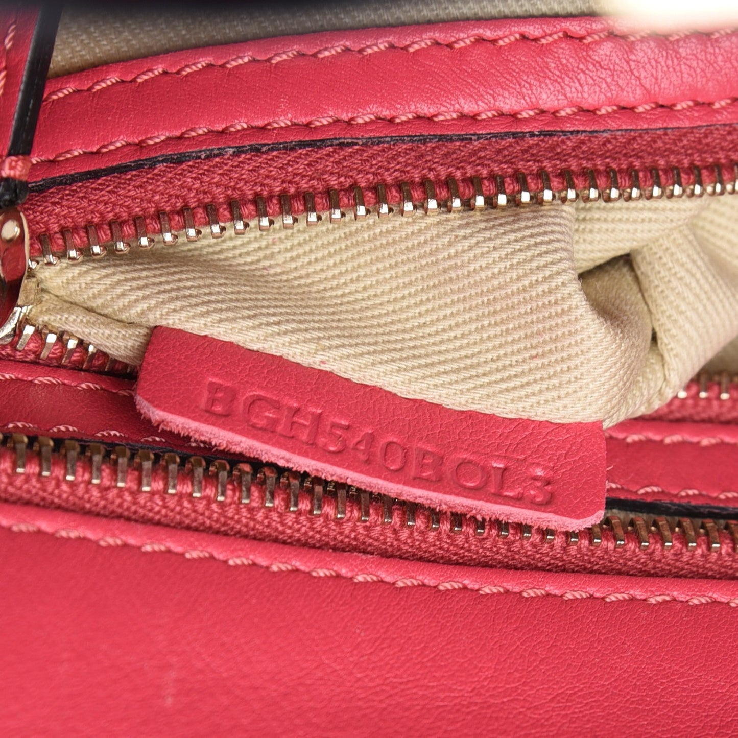 Vitello Small Rockstud Double Handle Tote Raspberry