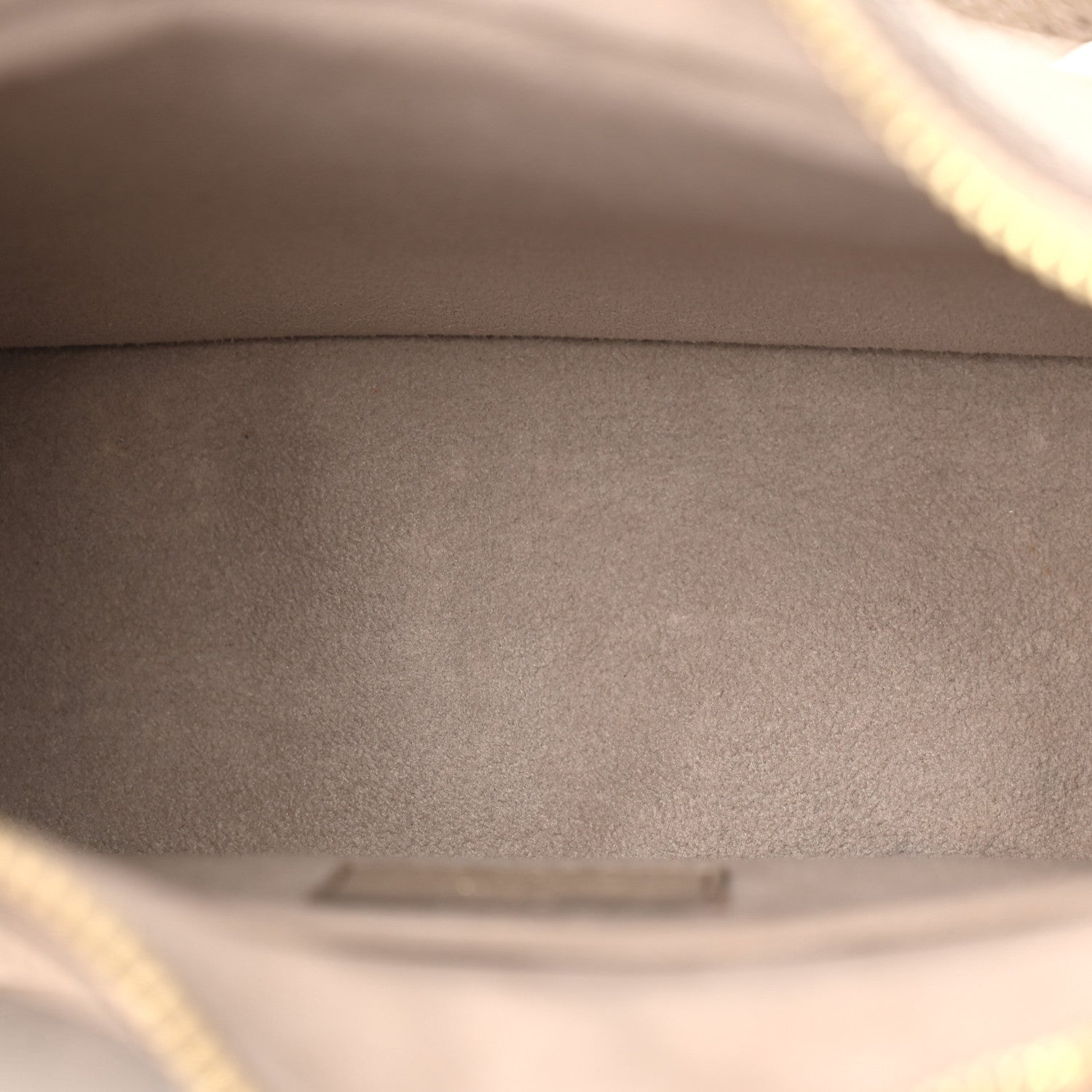 Louis Vuitton Empreinte Monogram Giant Bagatelle NM Tourterelle Creme 5 of 16