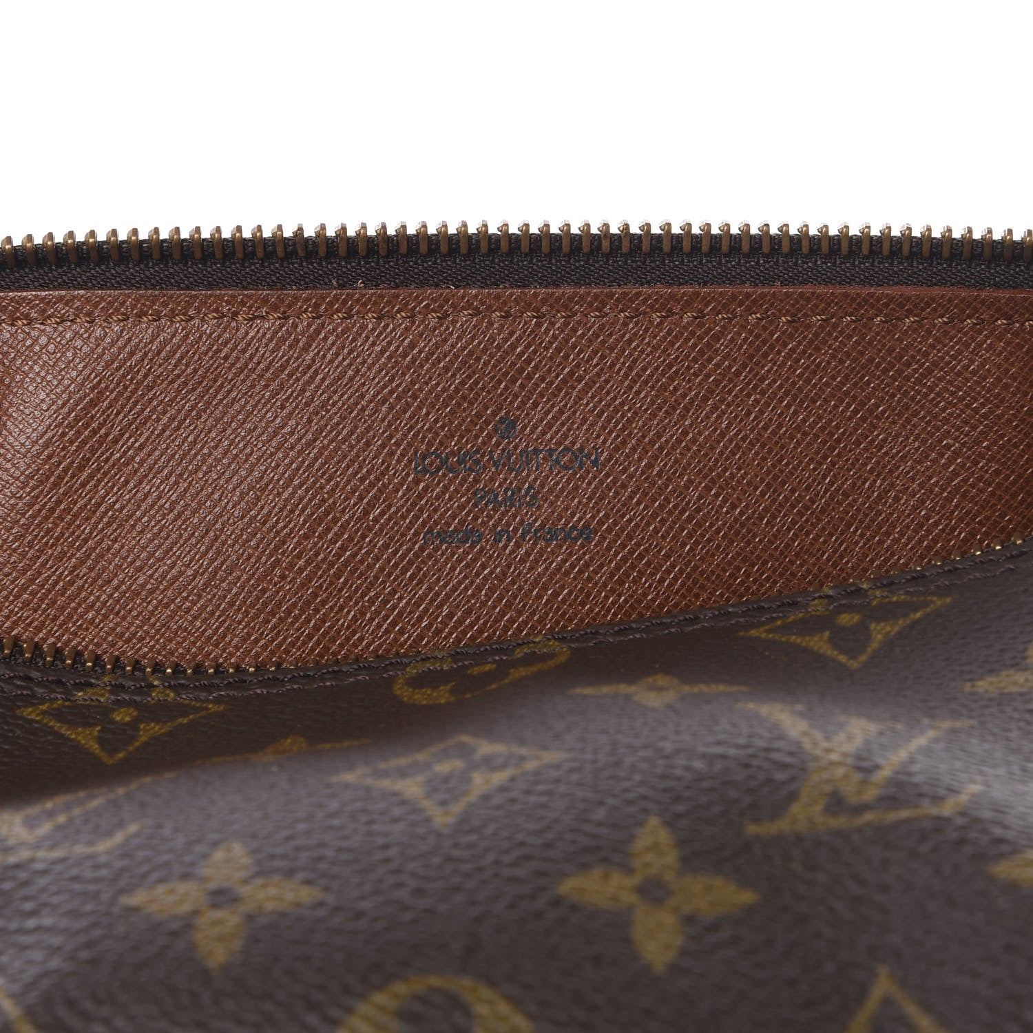 Louis Vuitton Monogram Papillon 26 5 of 8